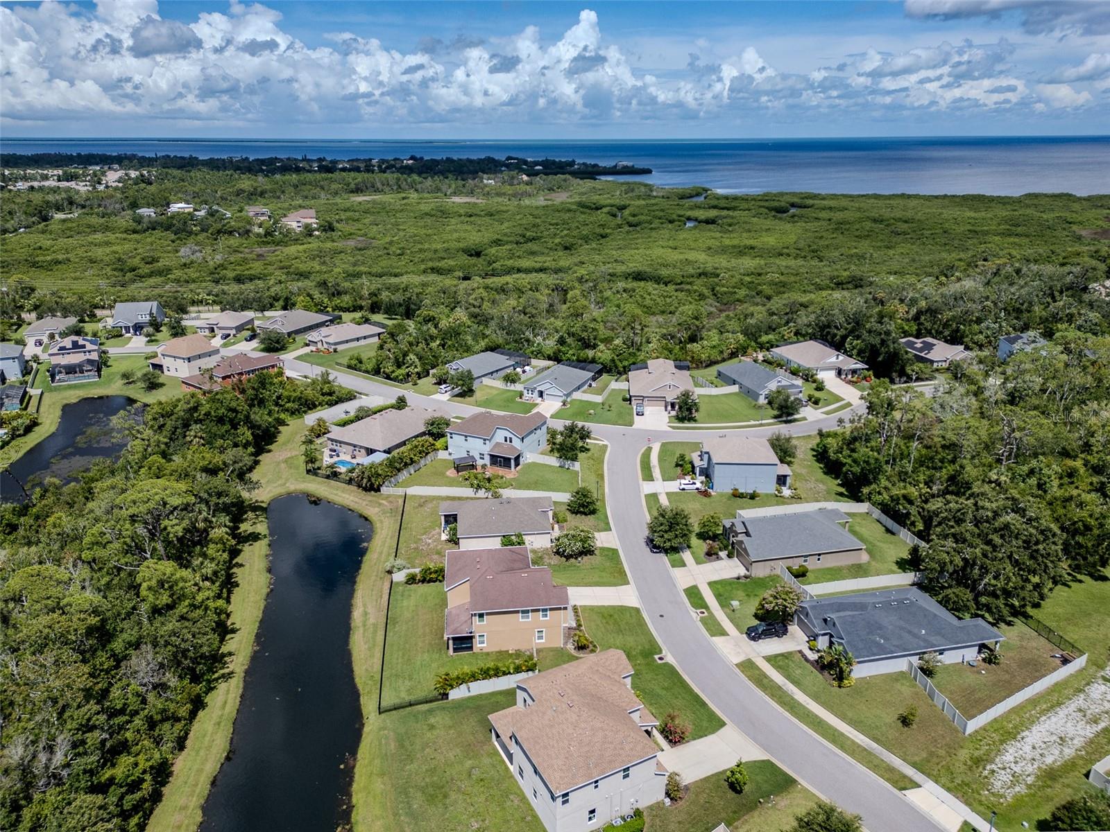 Listing photo id 41 for 3144 Gina Court