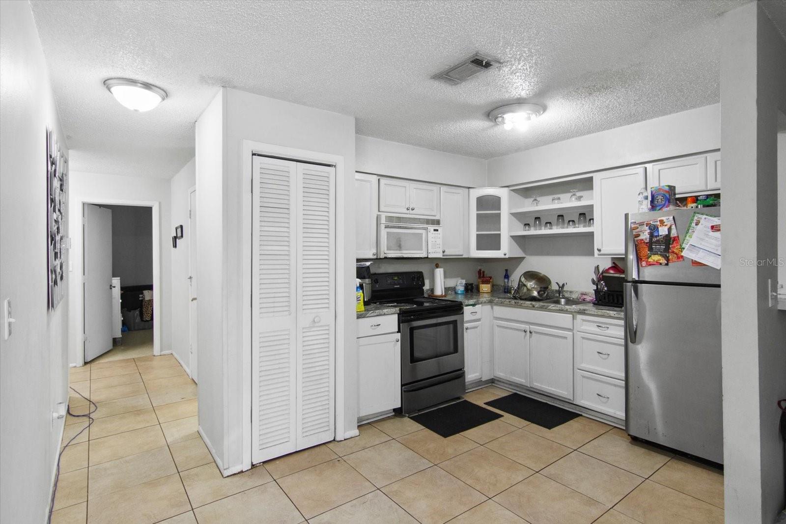 Image 11 of 23 For 2228 25th Street