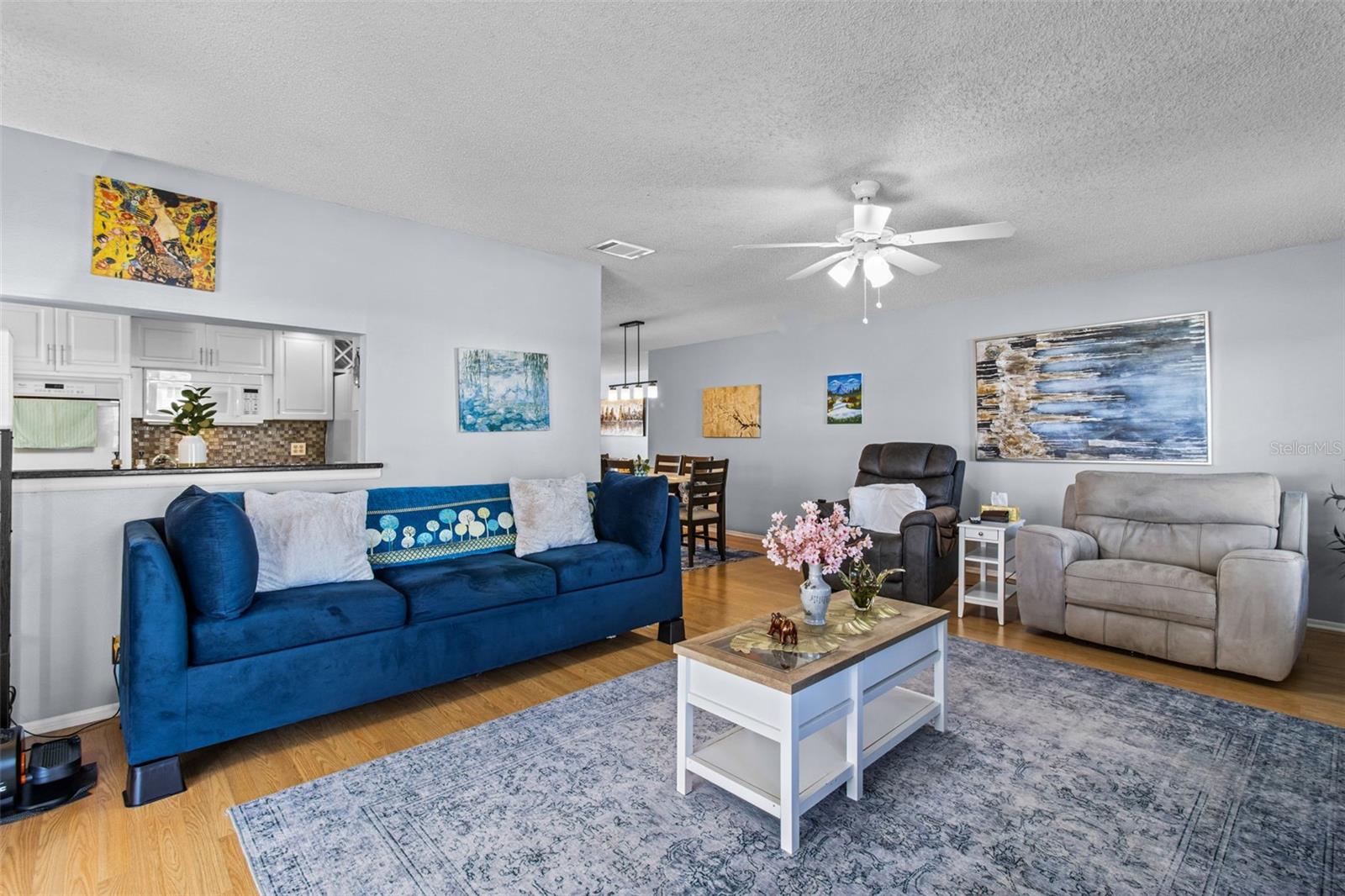 Image 11 of 47 For 9150 40th Street N 5