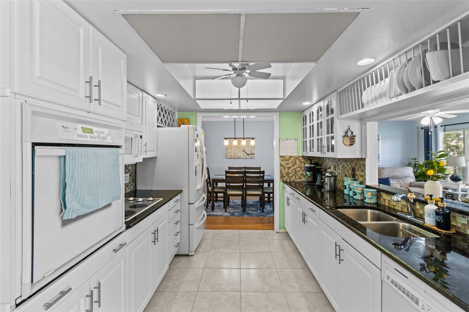 Image 13 of 47 For 9150 40th Street N 5