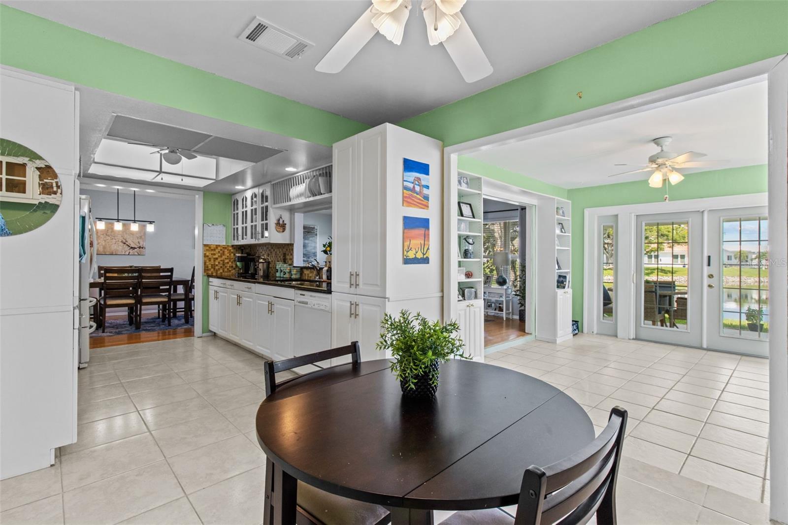 Image 17 of 47 For 9150 40th Street N 5