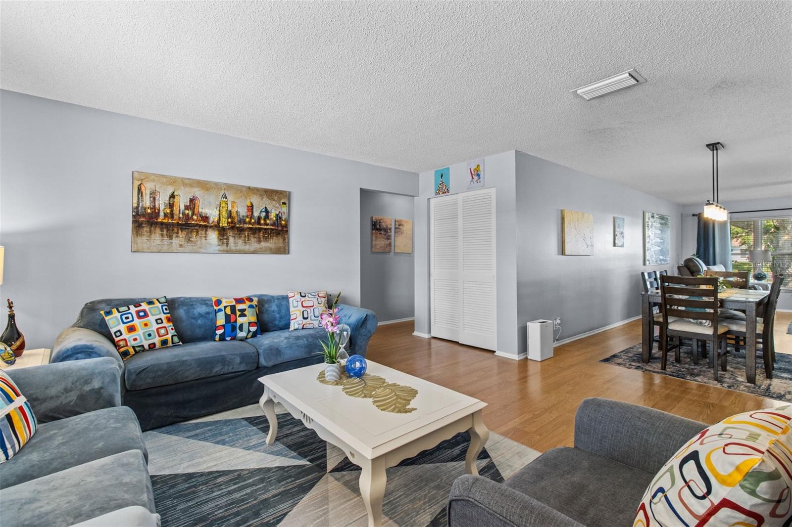 Image 7 of 47 For 9150 40th Street N 5