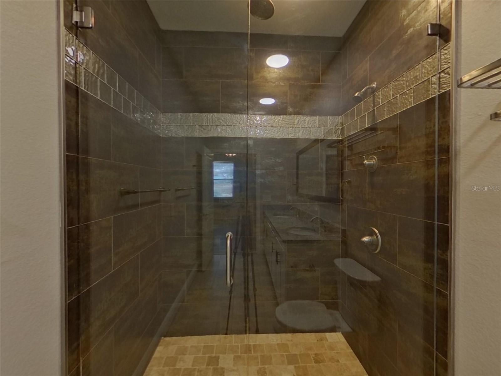 Image 10 of 15 For 4410 46th Avenue N