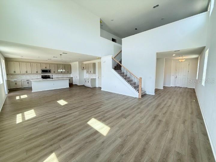 Image 6 of 33 For 30159 Rustic Mill Street
