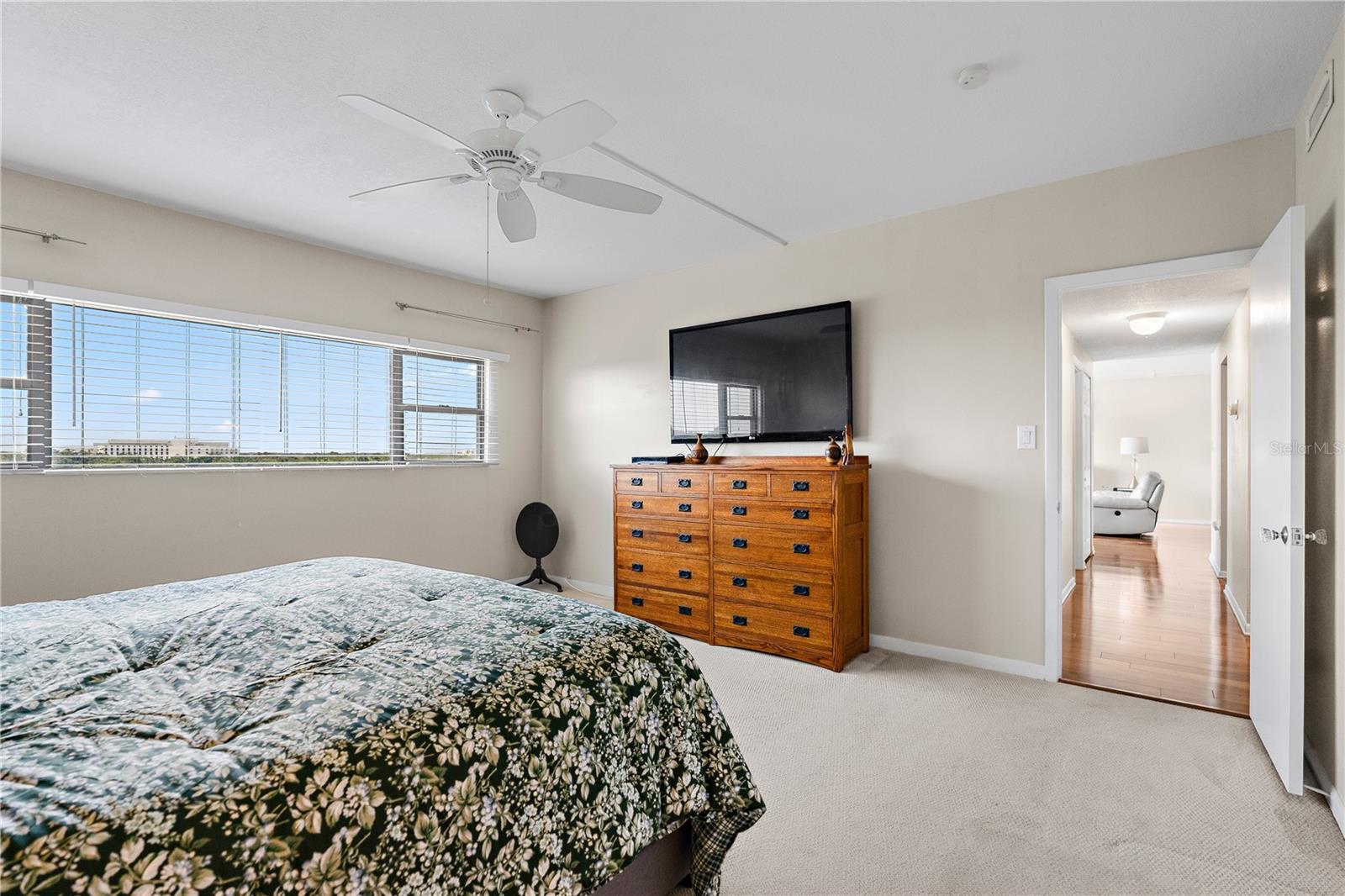 Image 14 of 30 For 30 Turner Street 703