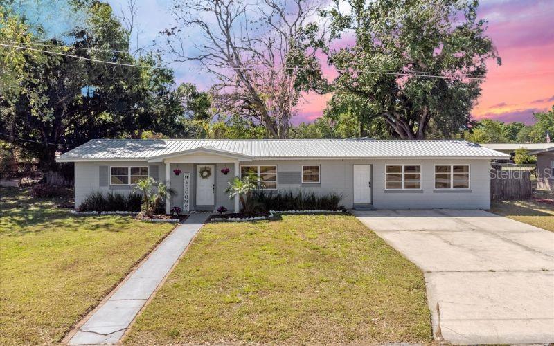 Details for 2410 Avenue B Nw, WINTER HAVEN, FL 33880