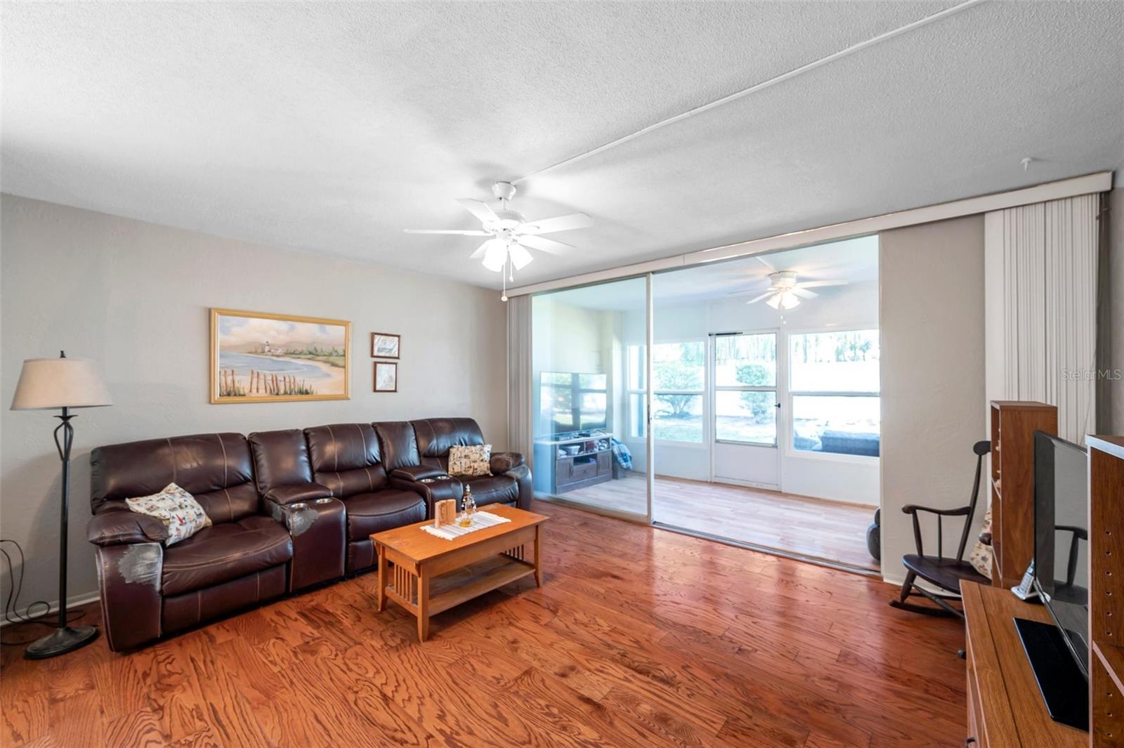 Image 9 of 41 For 9945 47th Avenue N 110