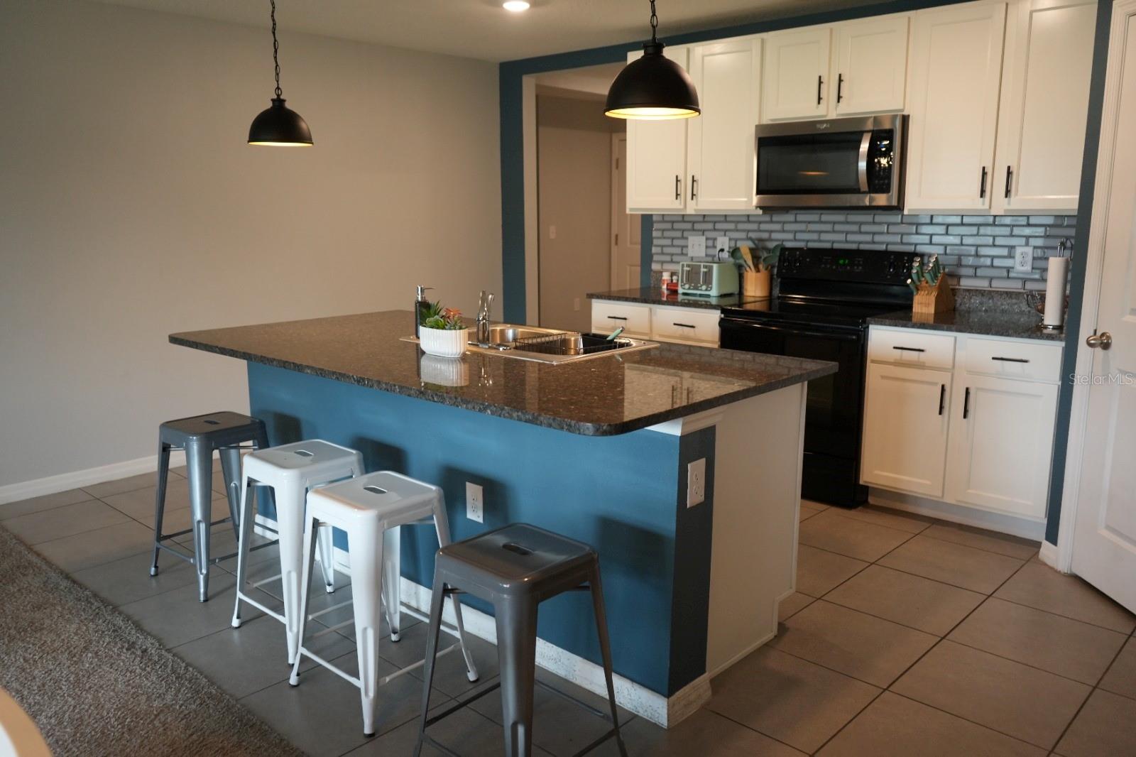 Image 11 of 21 For 7938 Broad Pointe Drive
