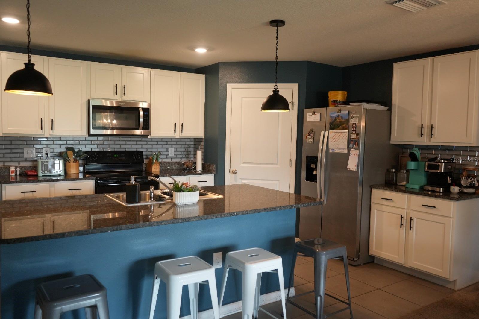 Image 12 of 21 For 7938 Broad Pointe Drive