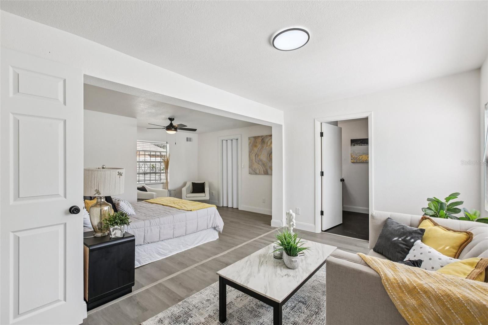 Image 20 of 42 For 115 41st Avenue Ne