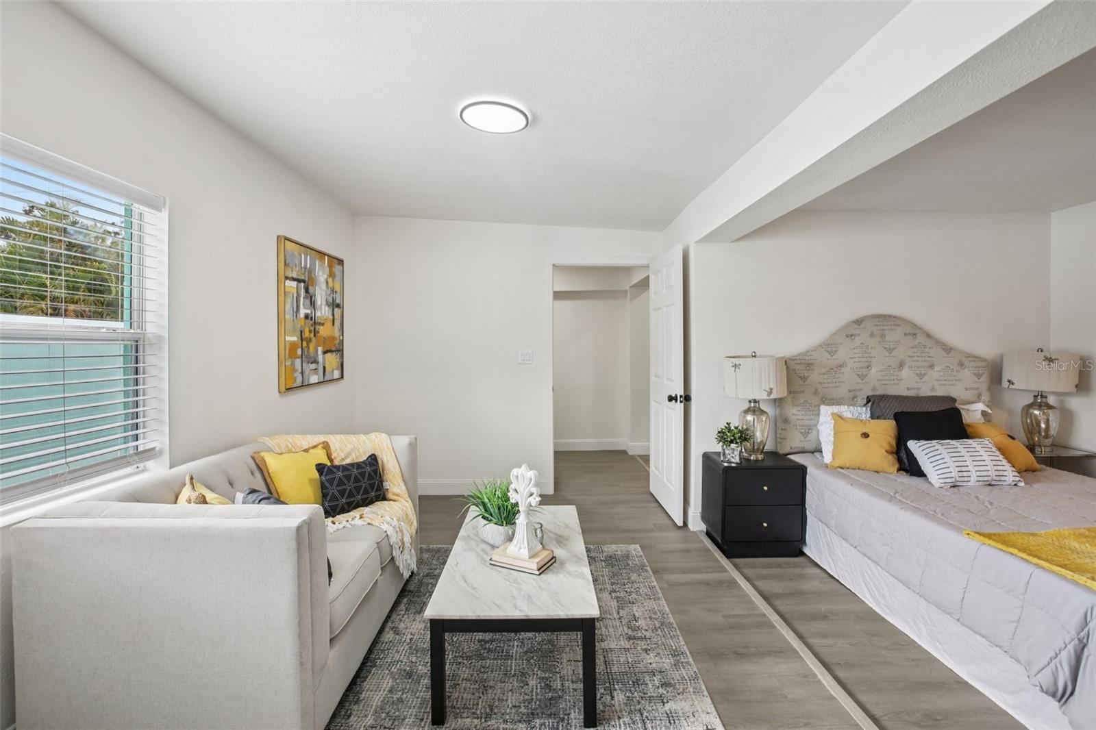 Image 27 of 42 For 115 41st Avenue Ne