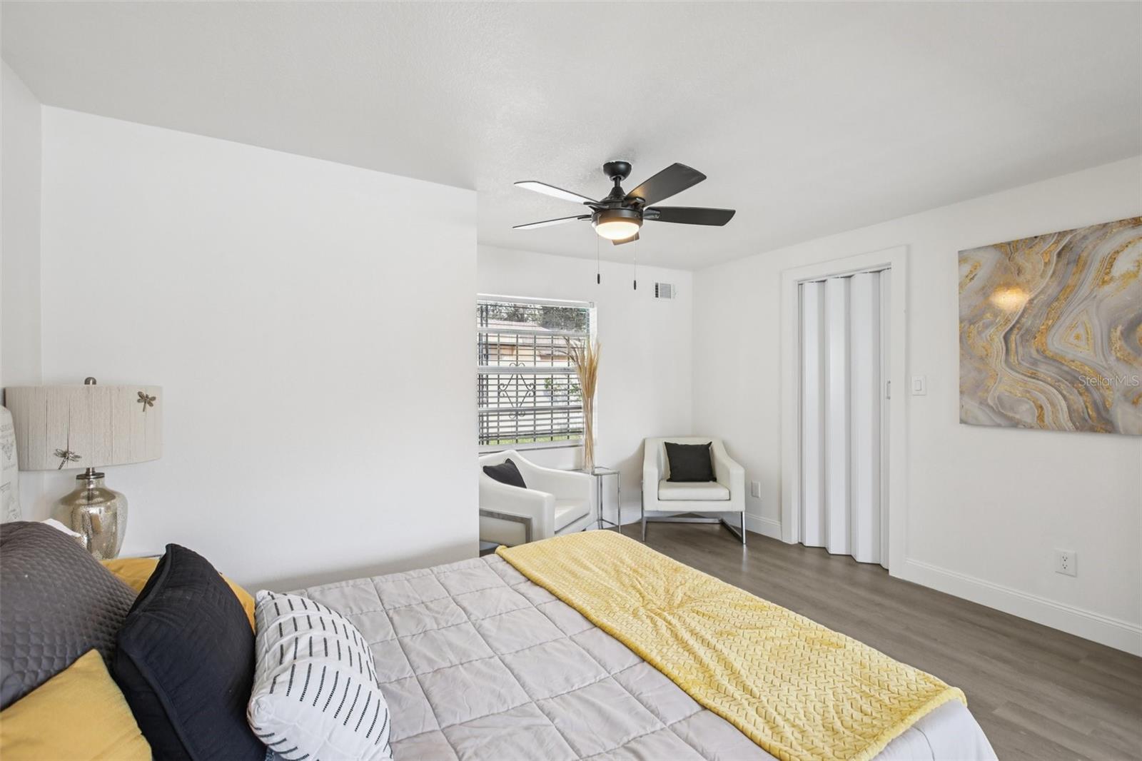 Image 30 of 42 For 115 41st Avenue Ne