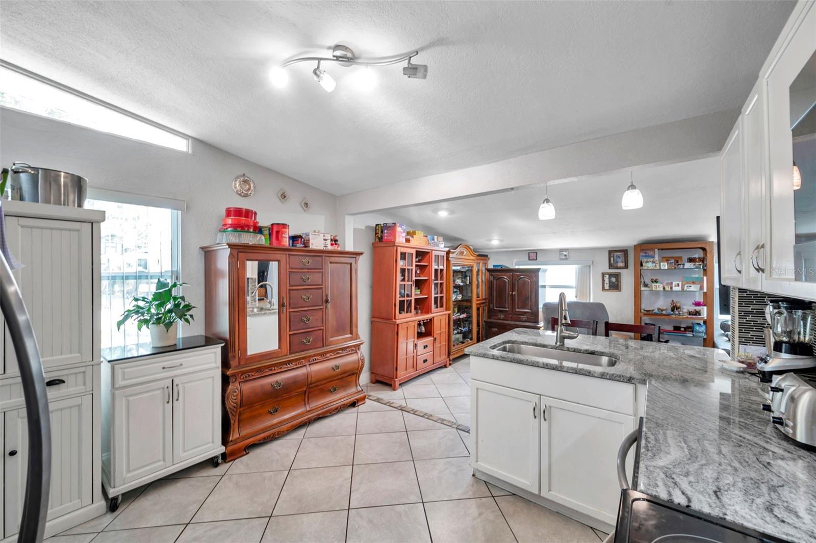 Image 10 of 51 For 7311 51st Avenue N