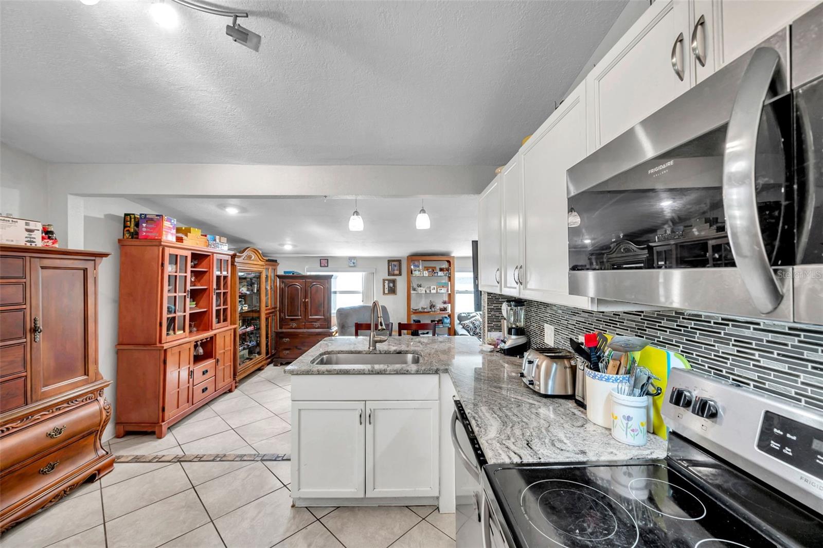Image 12 of 51 For 7311 51st Avenue N