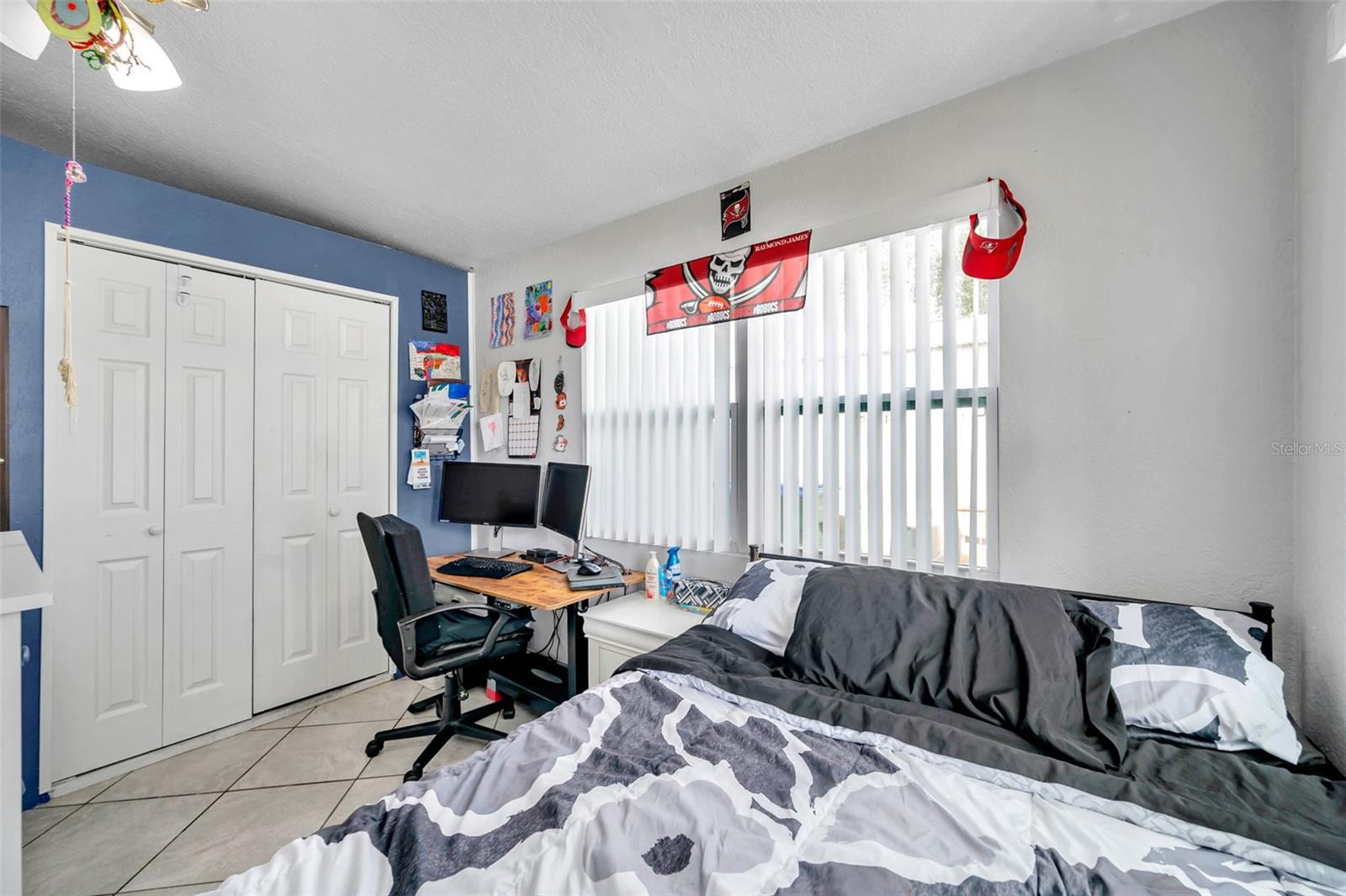 Image 21 of 51 For 7311 51st Avenue N