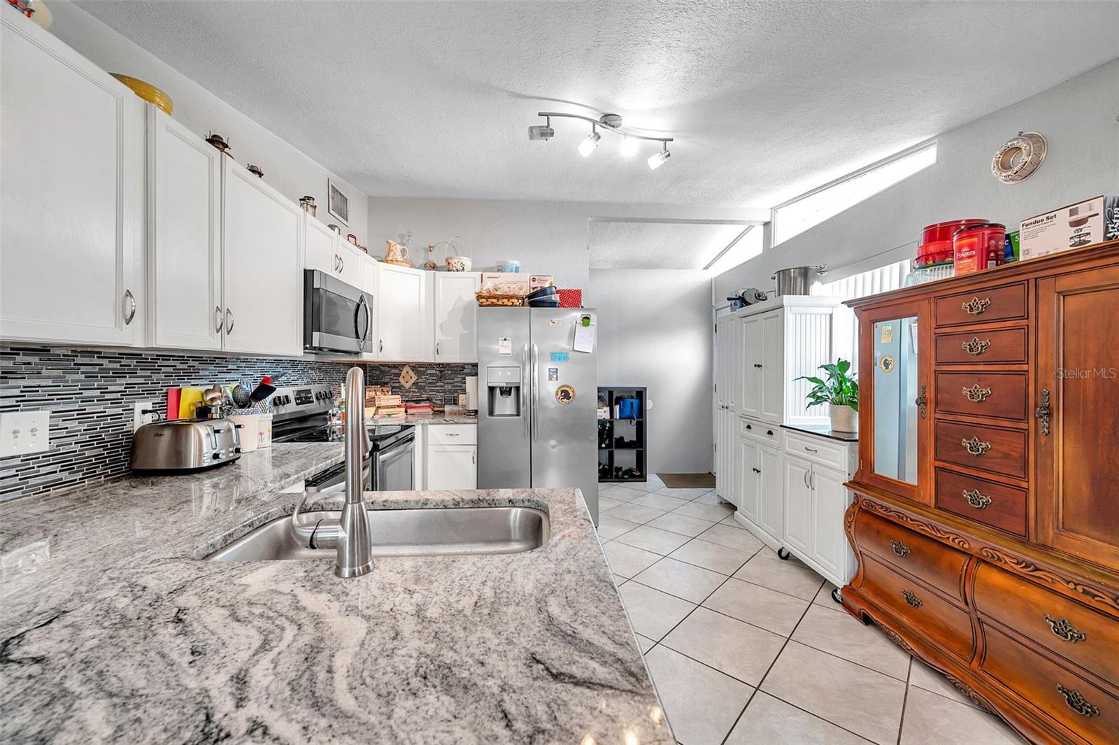 Image 8 of 51 For 7311 51st Avenue N