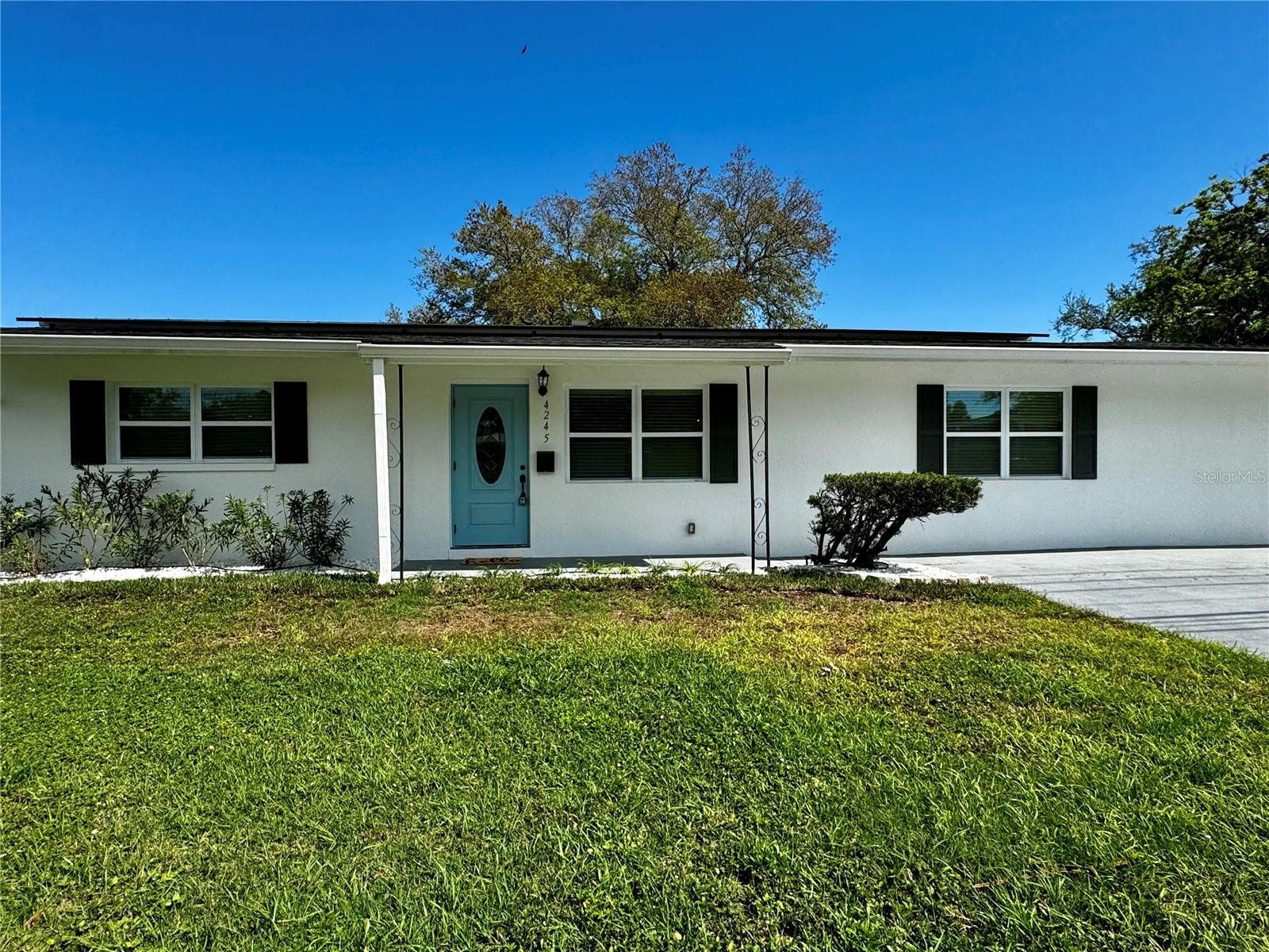 Details for 4245 1st Street Ne, ST PETERSBURG, FL 33703