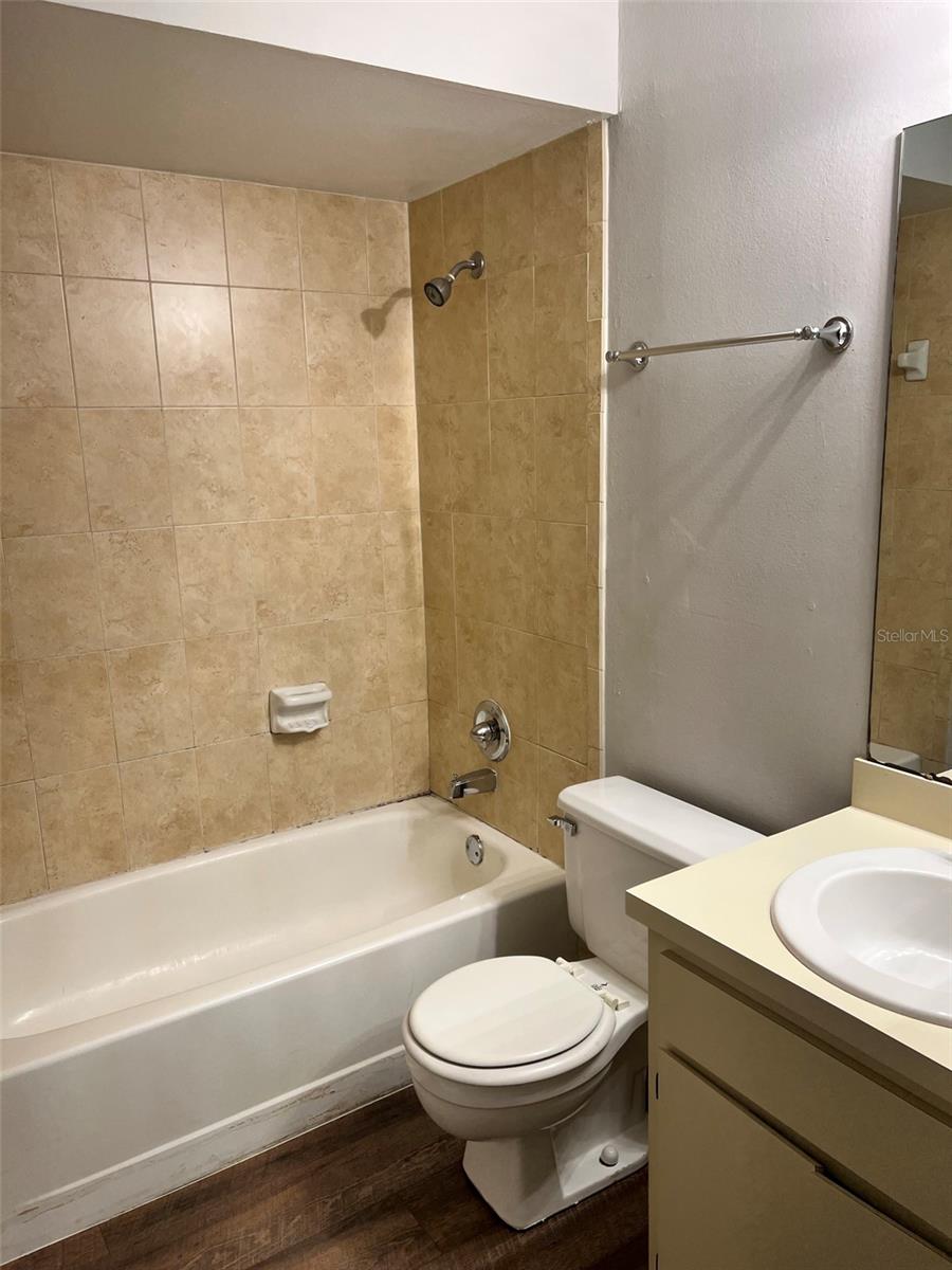 Image 9 of 15 For 2411 Stroud Avenue 3