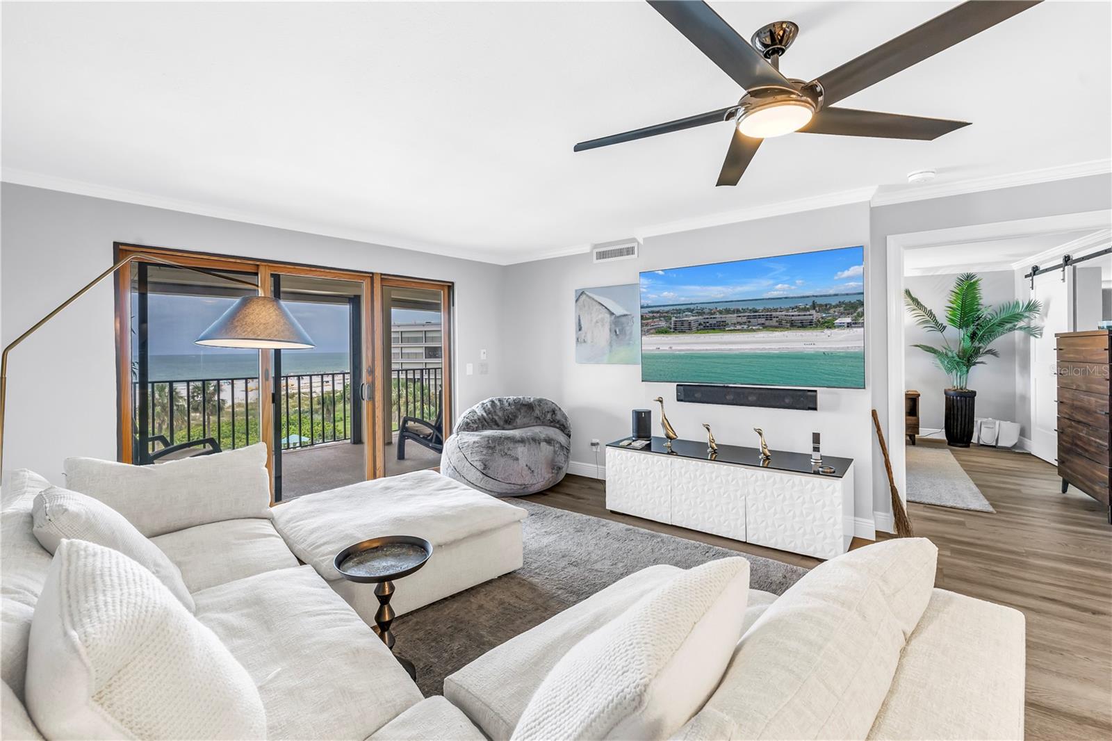 Image 10 of 42 For 4450 Gulf Boulevard 405
