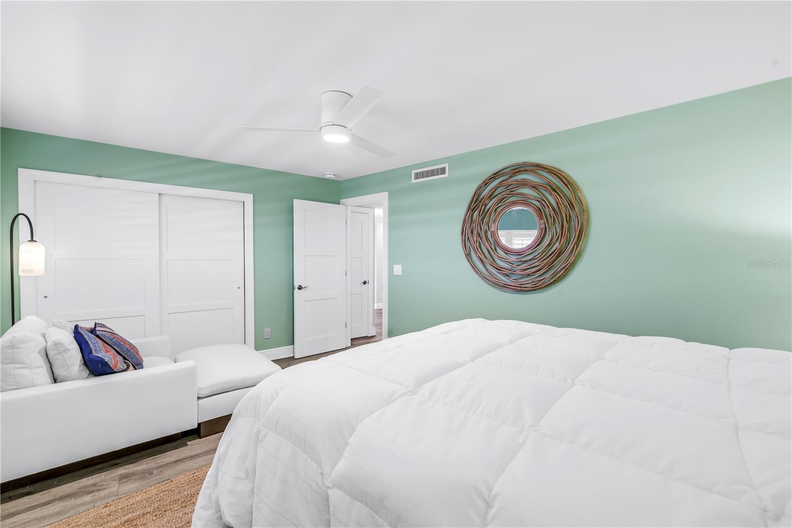 Image 19 of 42 For 4450 Gulf Boulevard 405