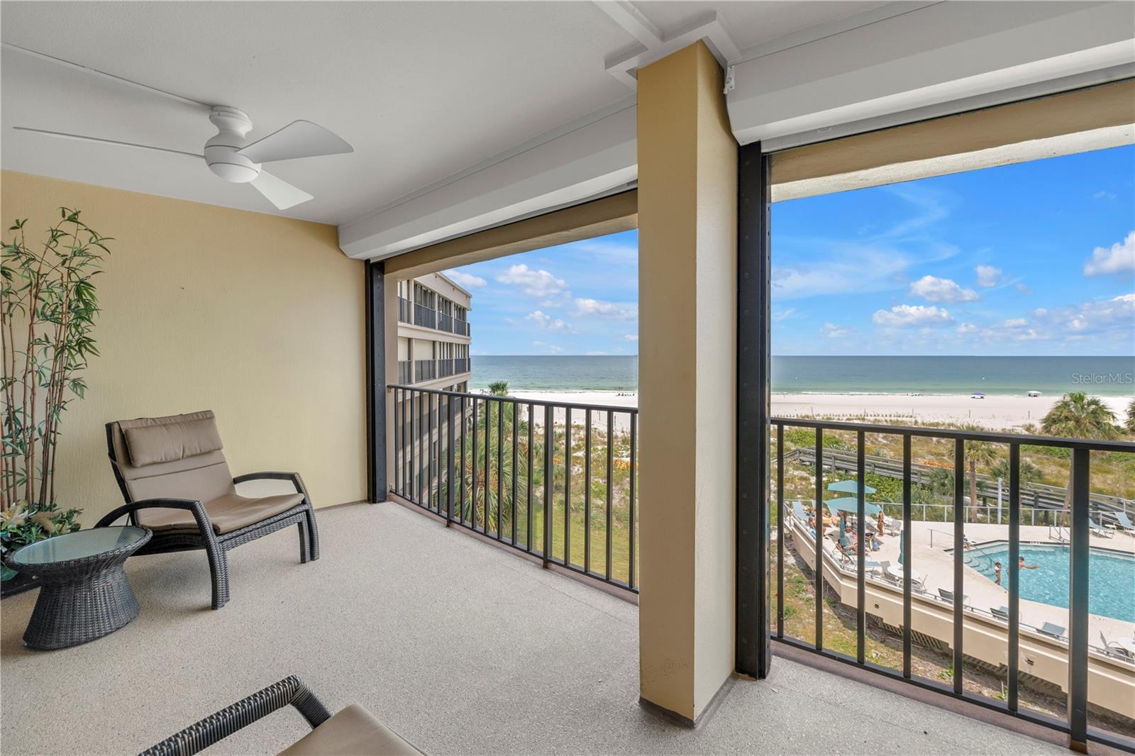 Image 23 of 42 For 4450 Gulf Boulevard 405