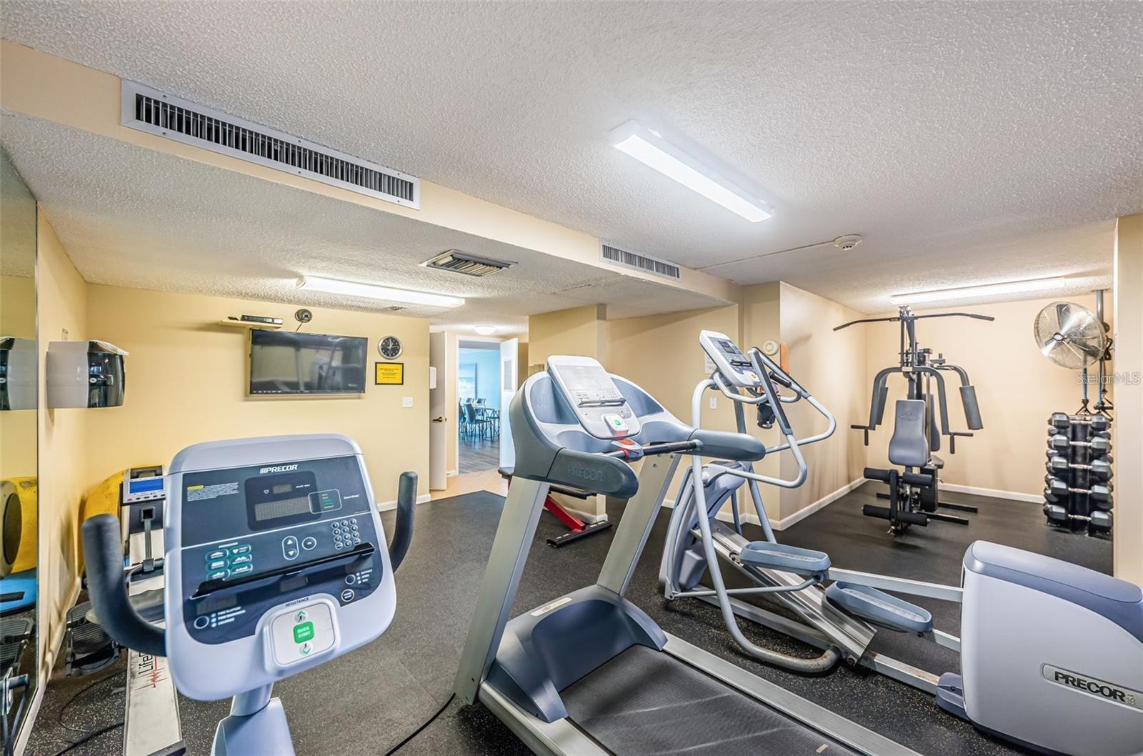 Image 29 of 42 For 4450 Gulf Boulevard 405