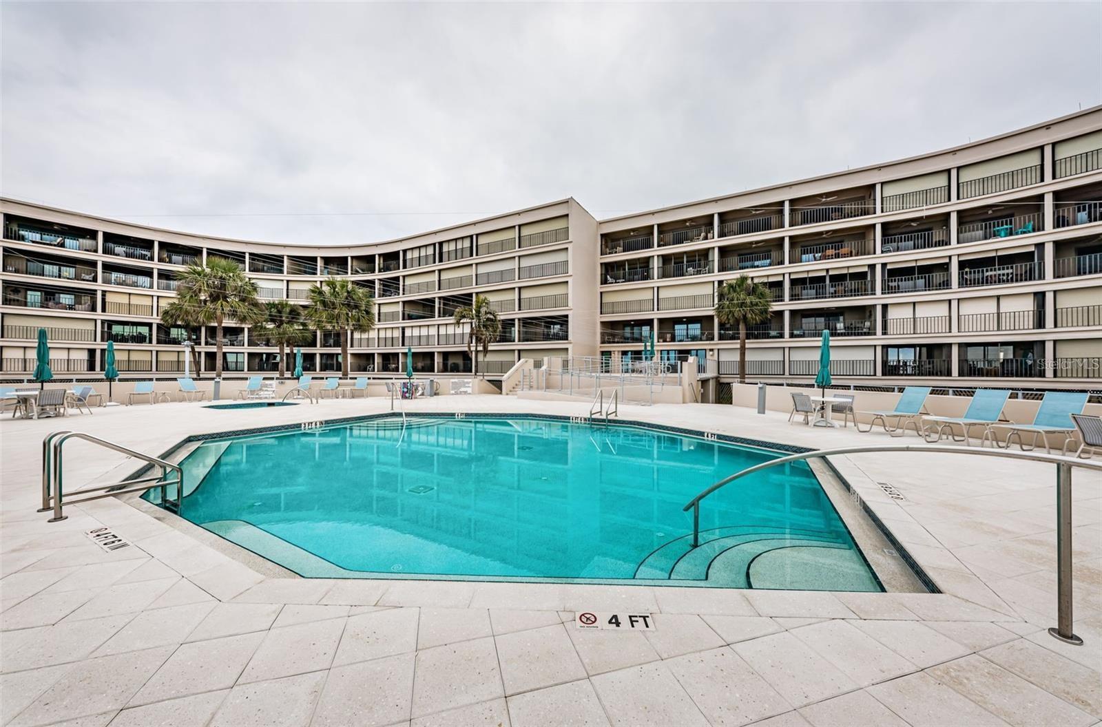 Image 32 of 42 For 4450 Gulf Boulevard 405