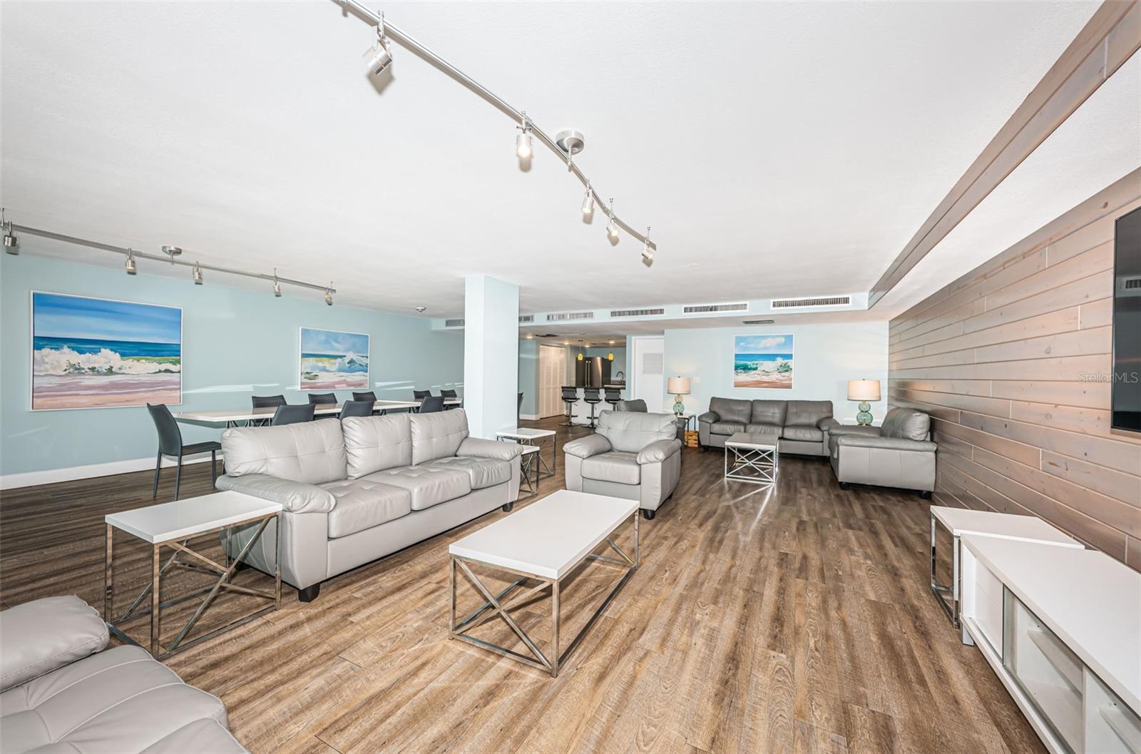 Image 38 of 42 For 4450 Gulf Boulevard 405