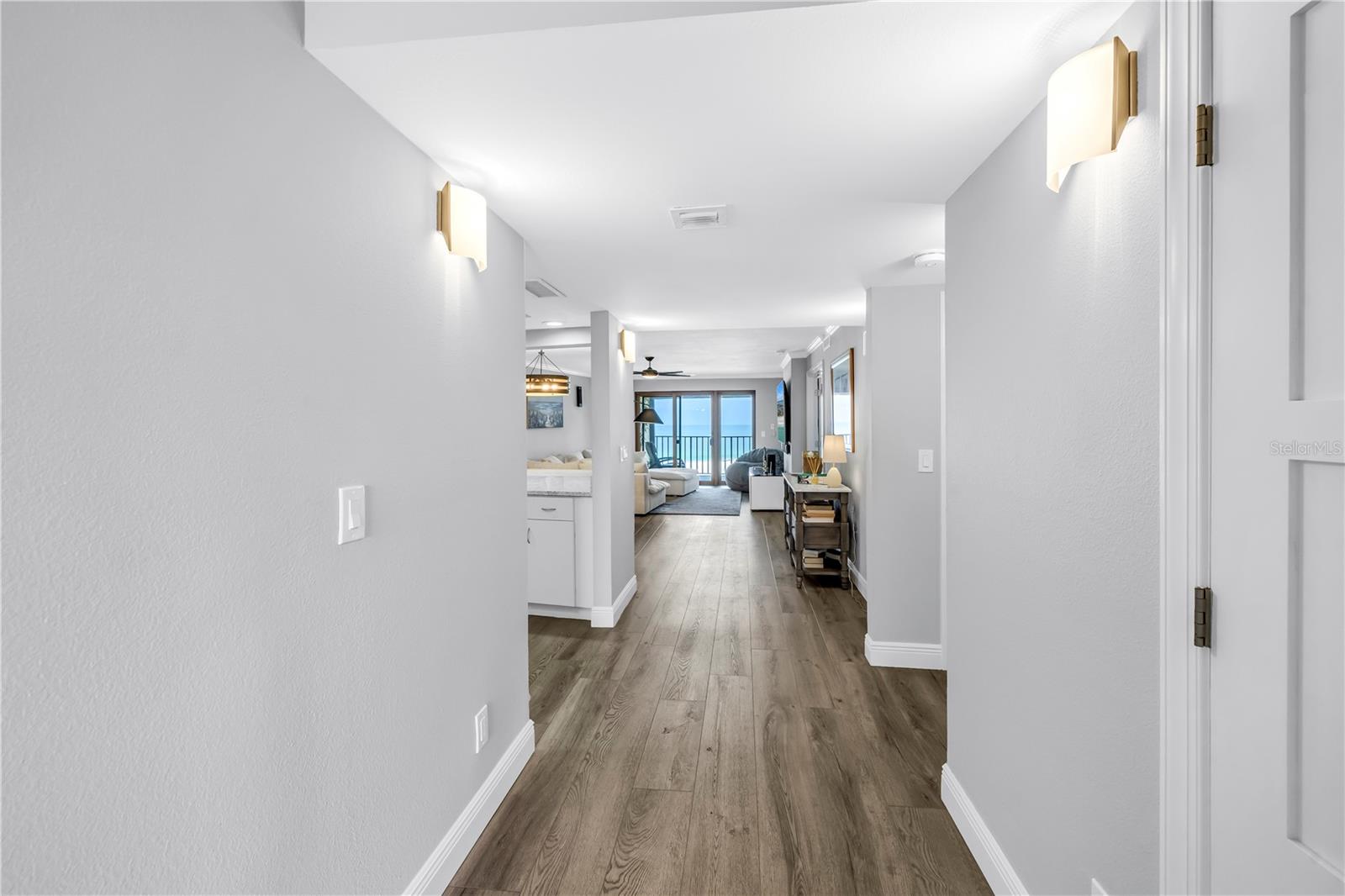 Image 4 of 42 For 4450 Gulf Boulevard 405