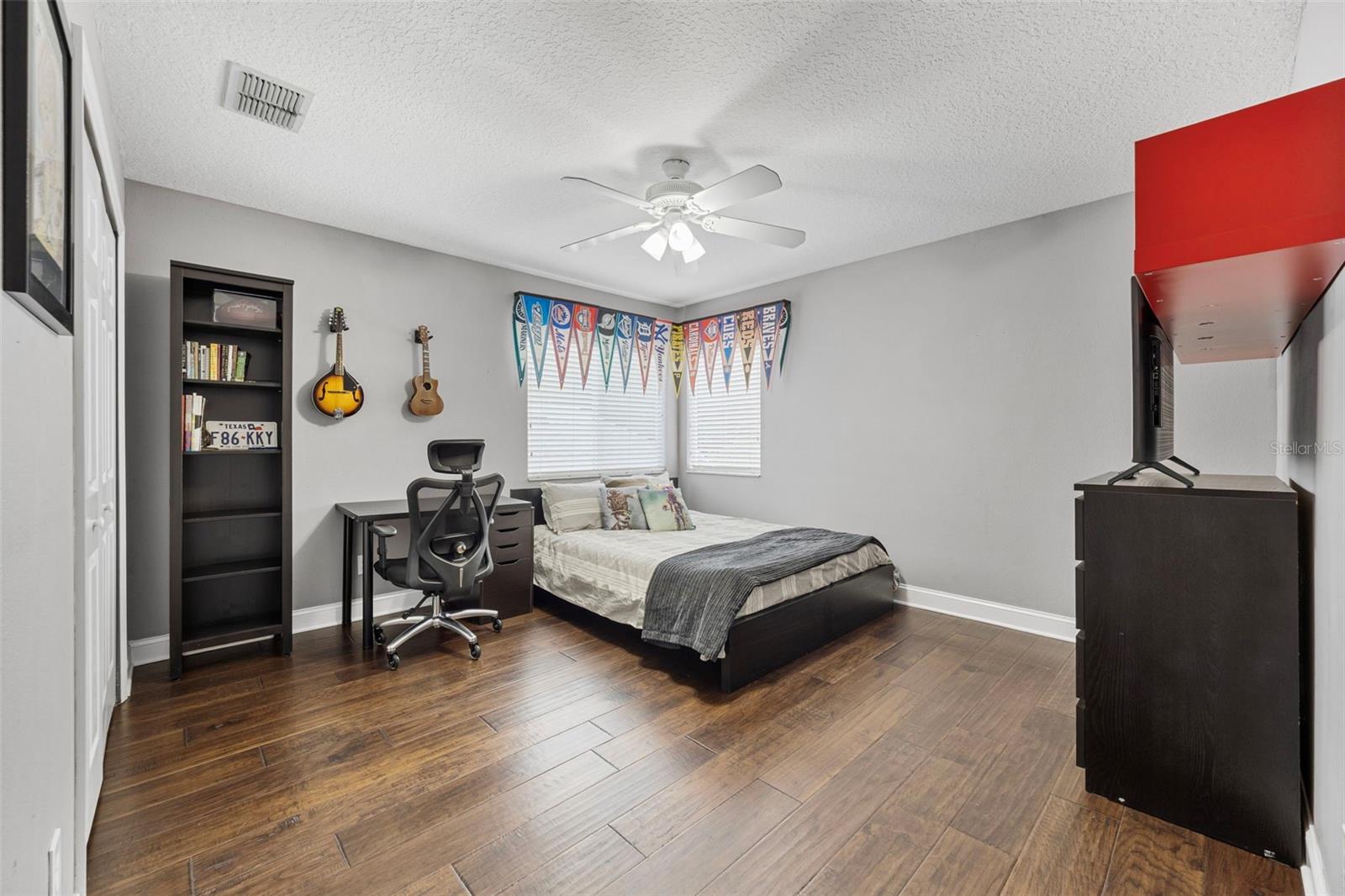 Image 41 of 62 For 11639 Renaissance View Court
