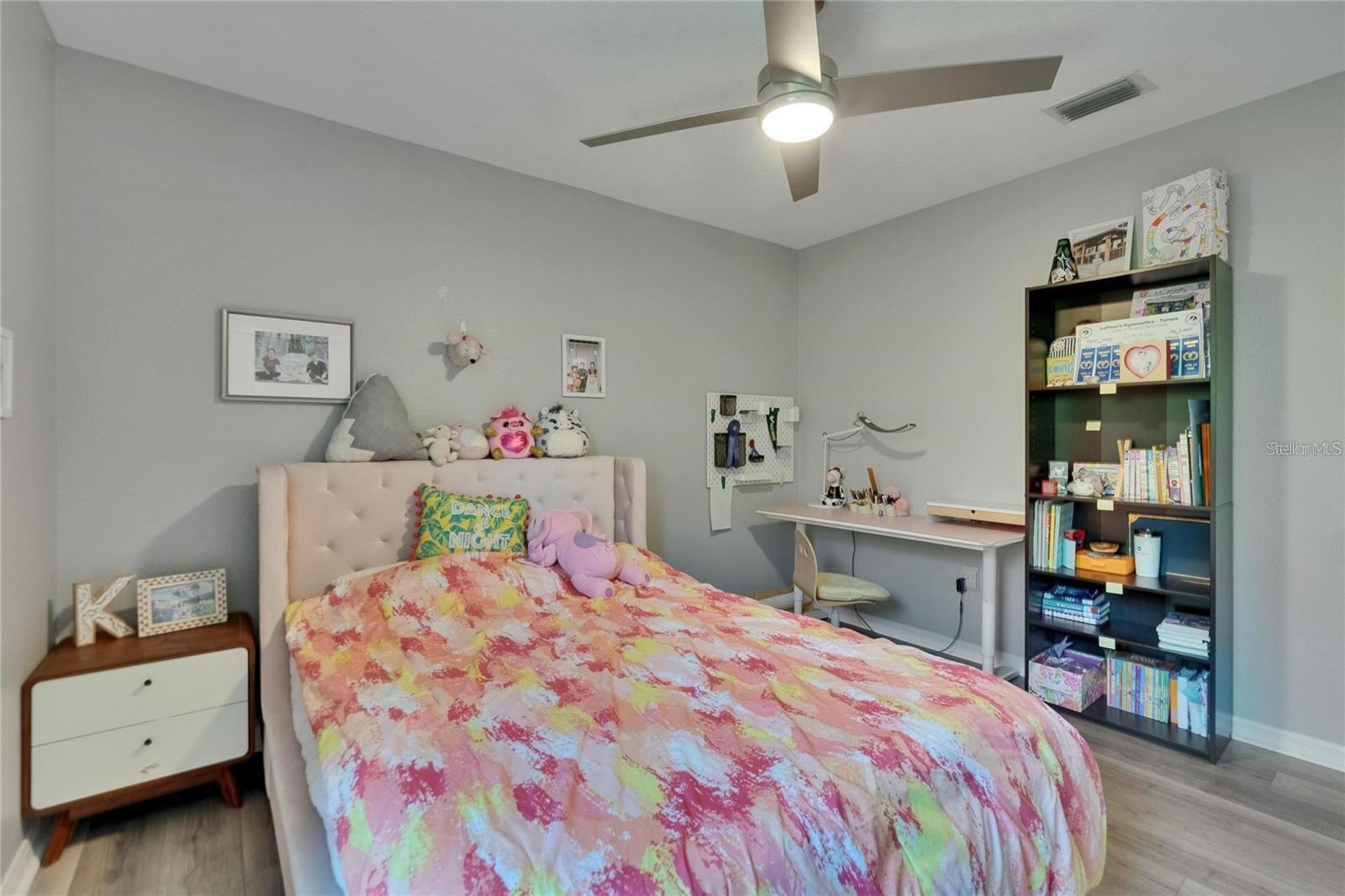 Image 20 of 25 For 16367 Ashington Park Drive