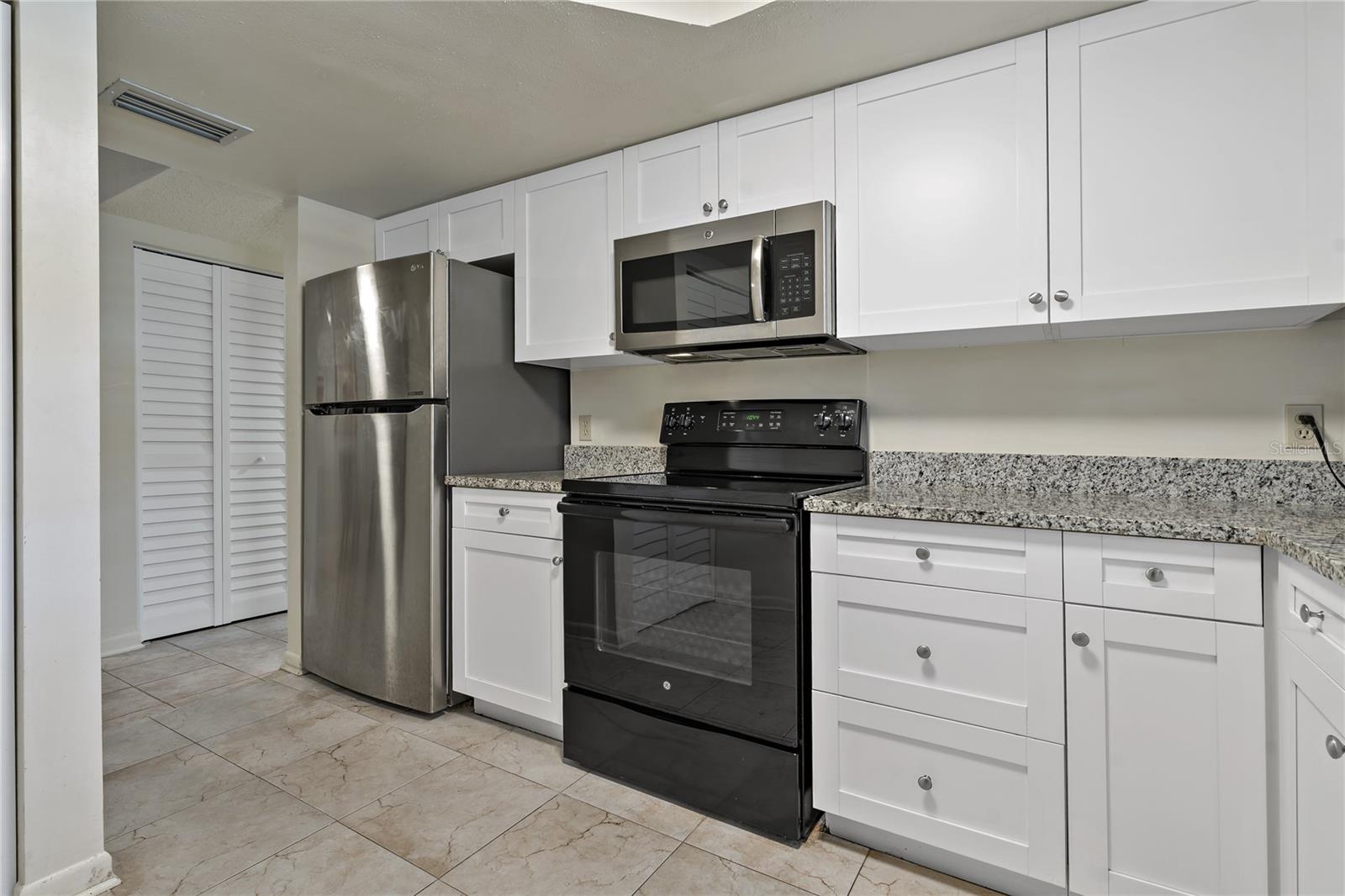 Image 15 of 56 For 300 Florida Avenue 300f