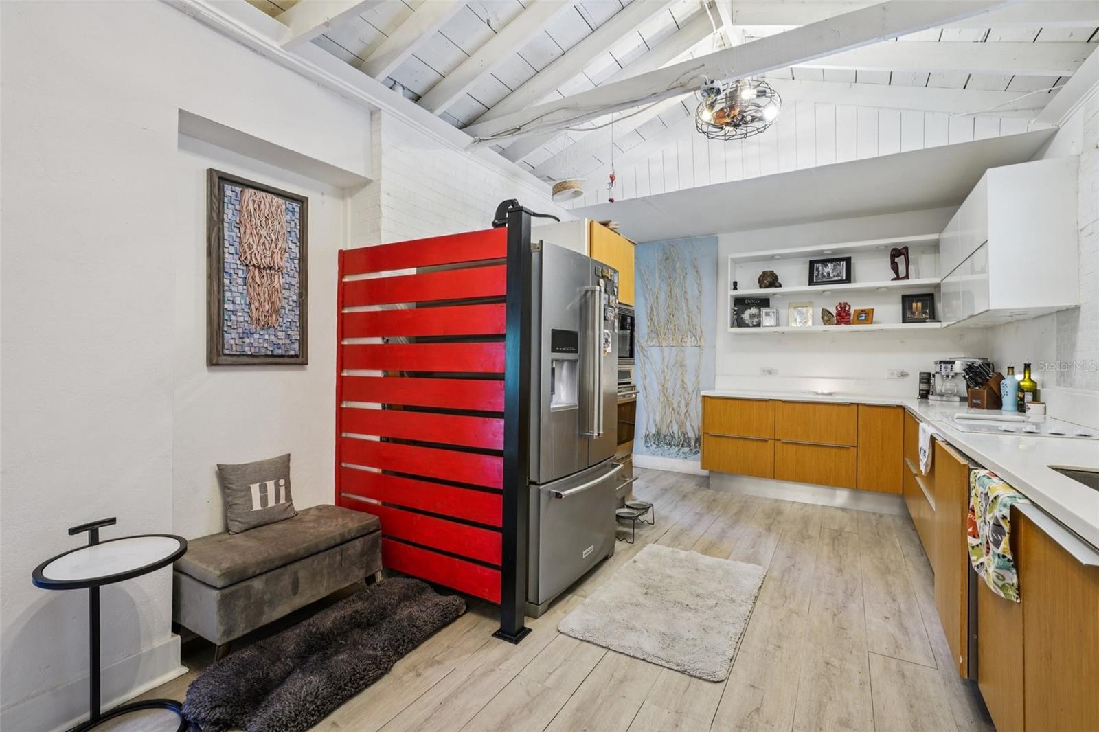 Image 16 of 32 For 924 32nd Street N