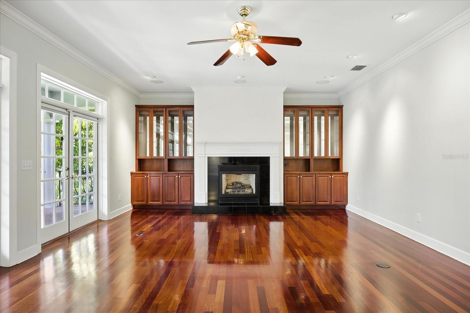 Image 15 of 72 For 2708 Marlin Avenue