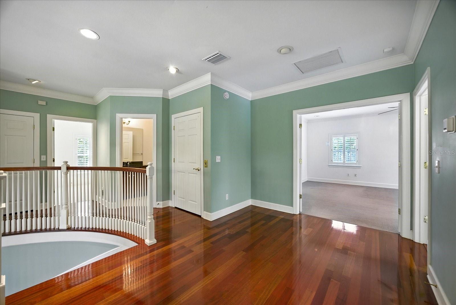 Image 29 of 72 For 2708 Marlin Avenue