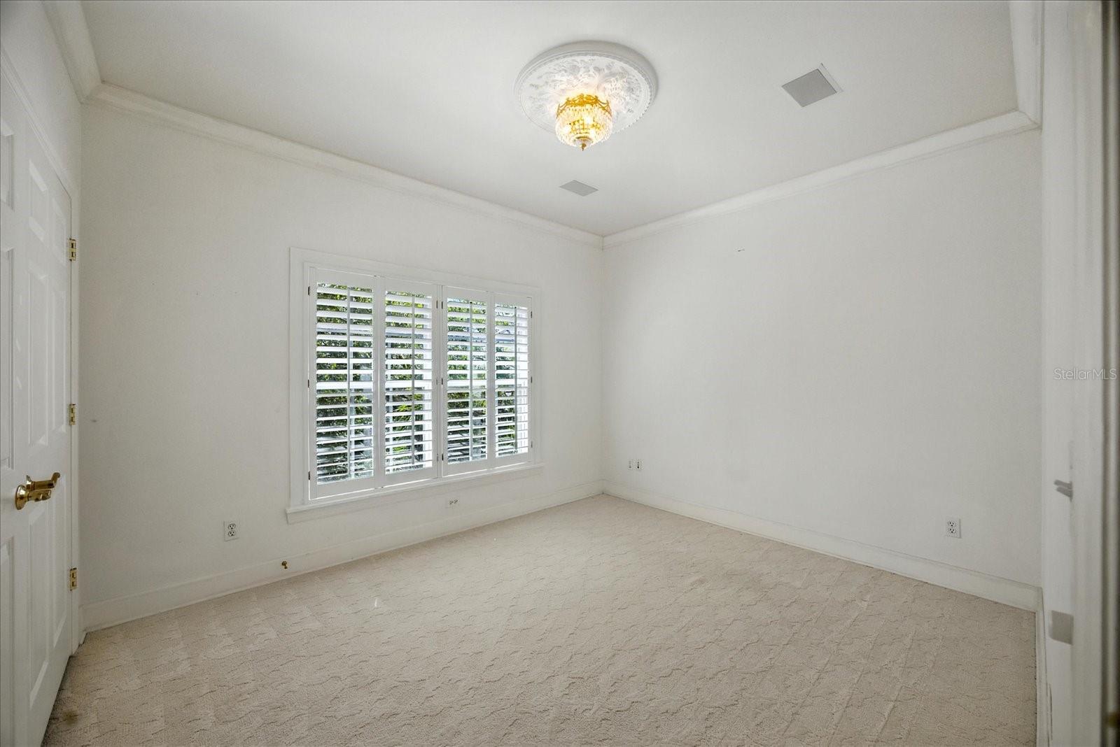 Image 32 of 72 For 2708 Marlin Avenue