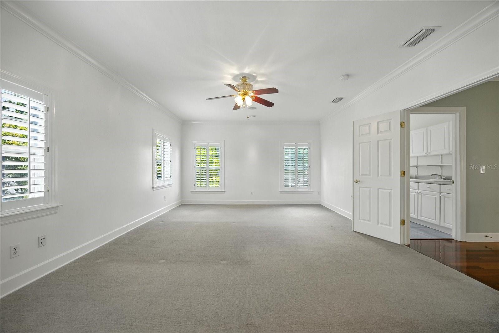 Image 39 of 72 For 2708 Marlin Avenue