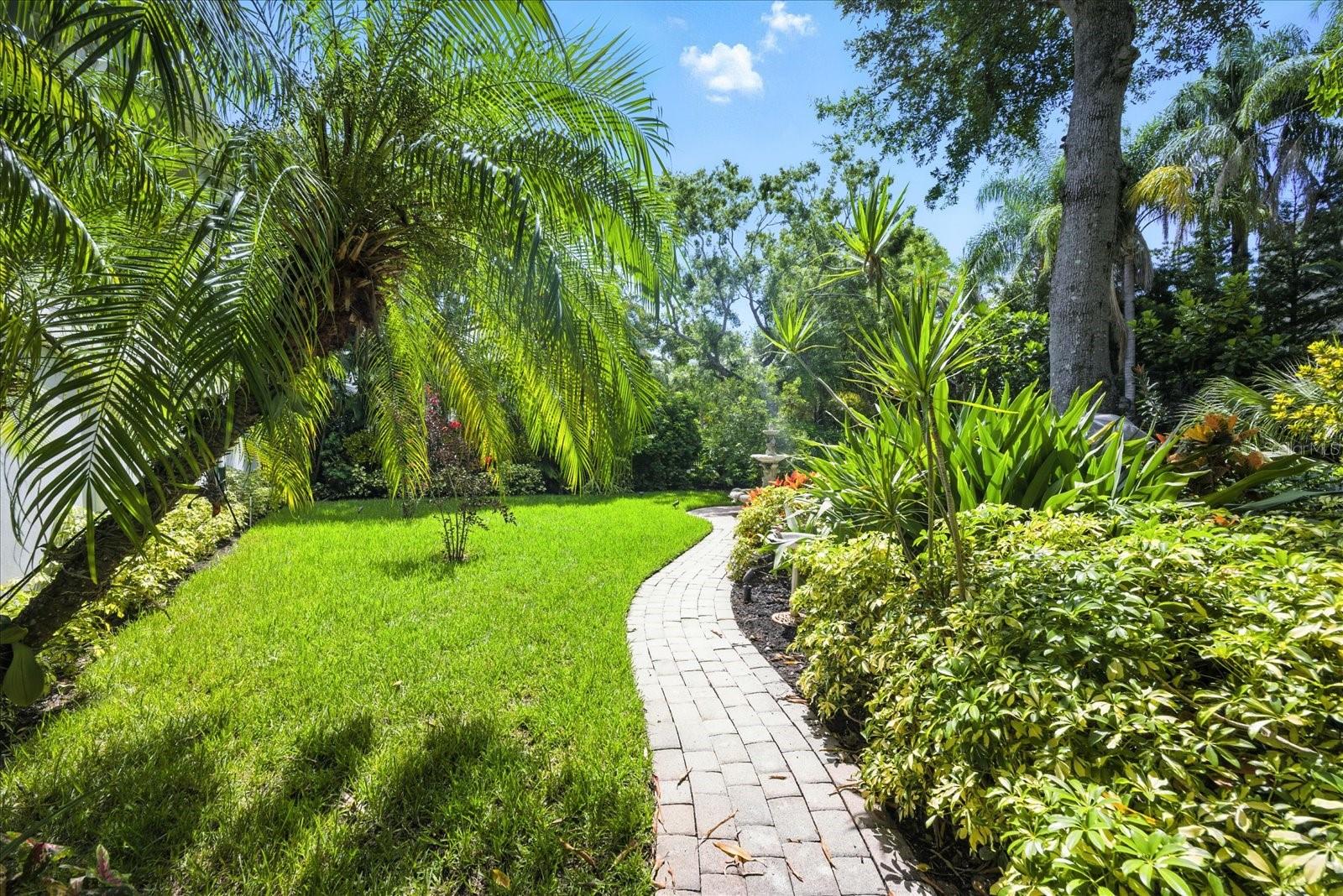 Image 54 of 72 For 2708 Marlin Avenue