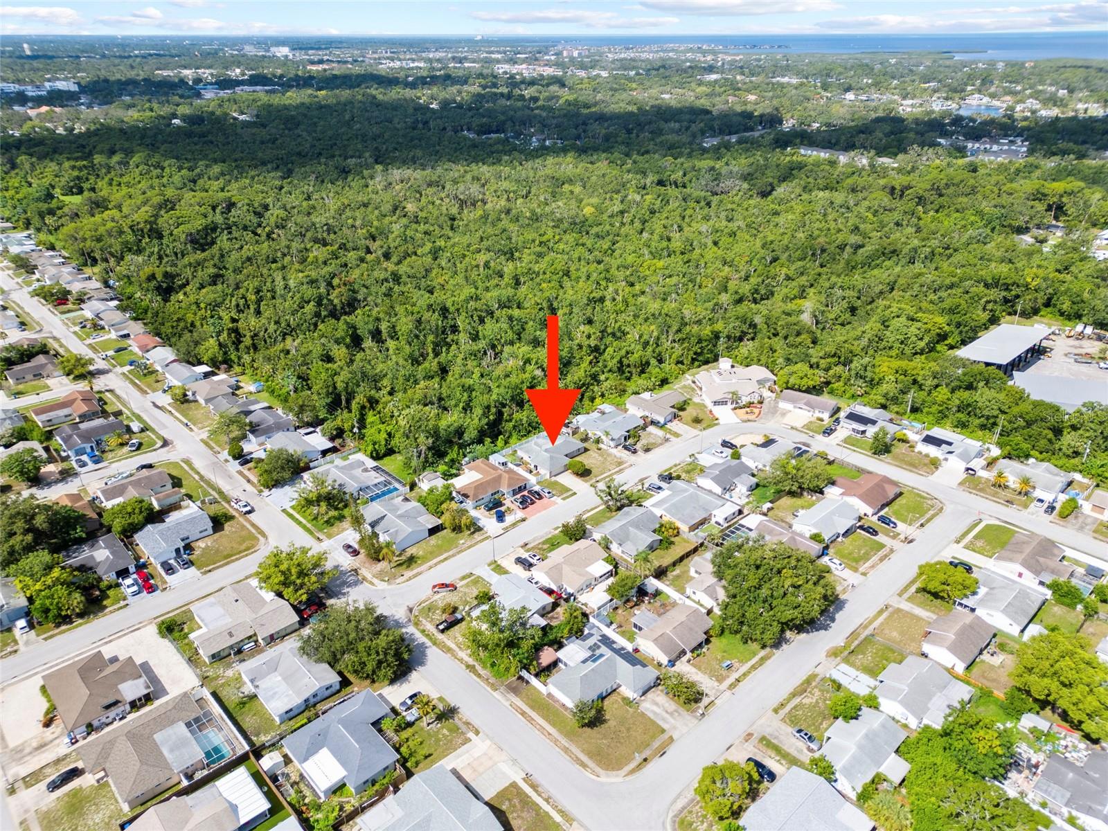 Listing photo id 23 for 6220 Brookshire Avenue