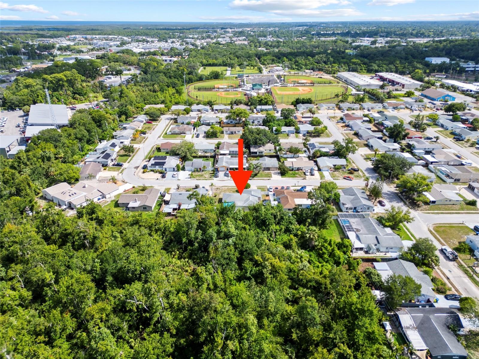 Listing photo id 25 for 6220 Brookshire Avenue