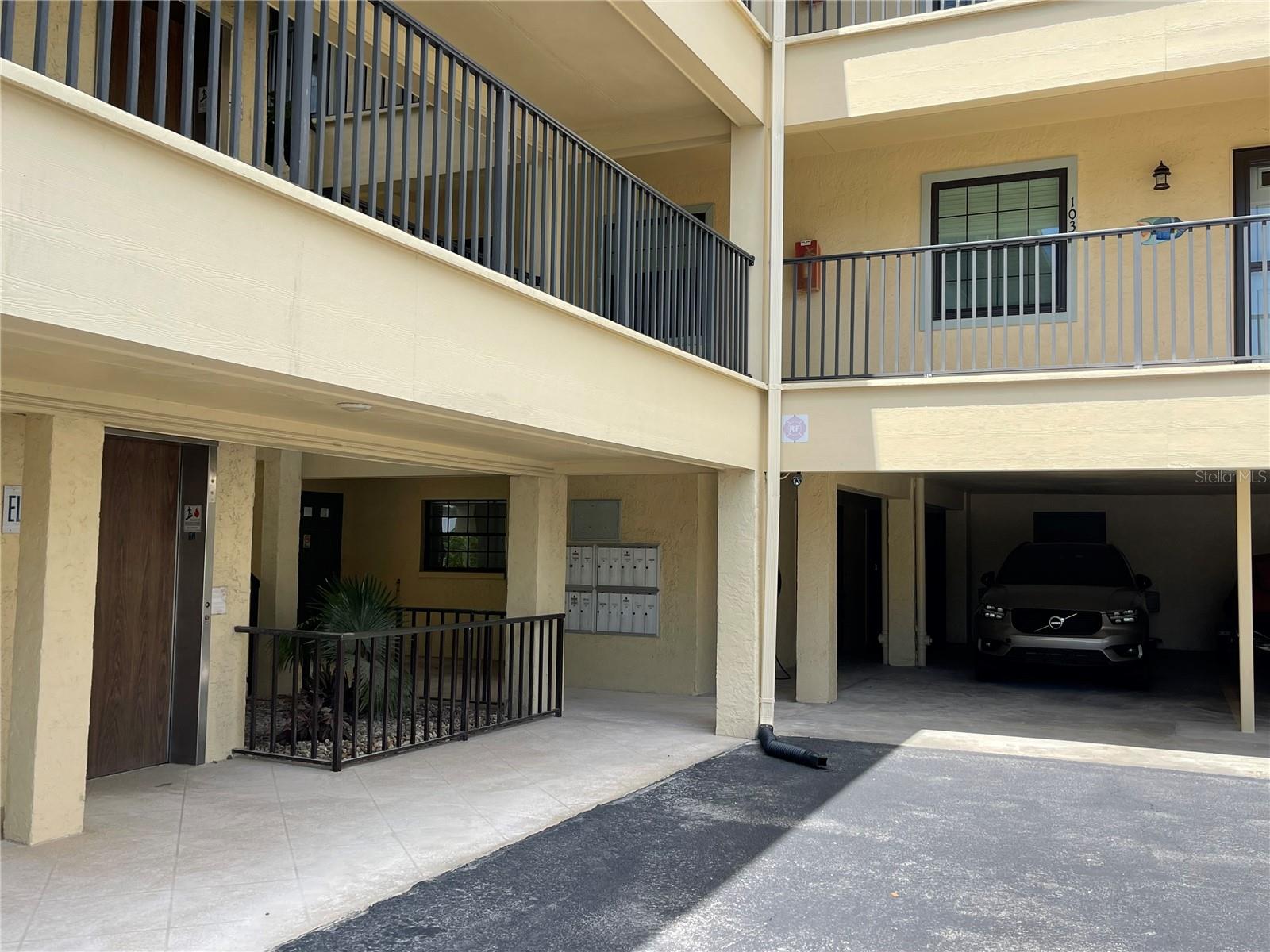 Details for 460 Paula Drive 103, DUNEDIN, FL 34698