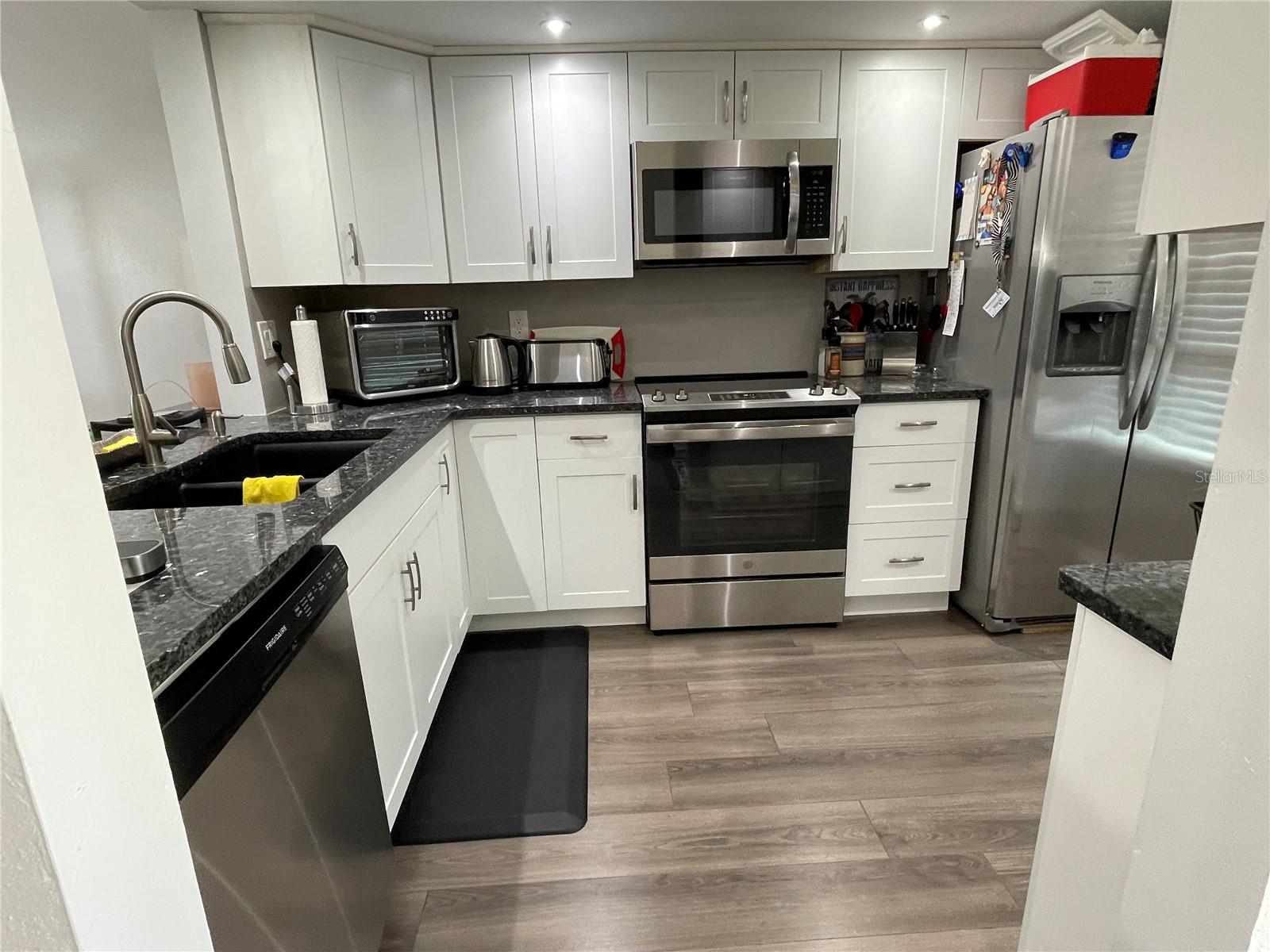 Image 3 of 66 For 460 Paula Drive 103