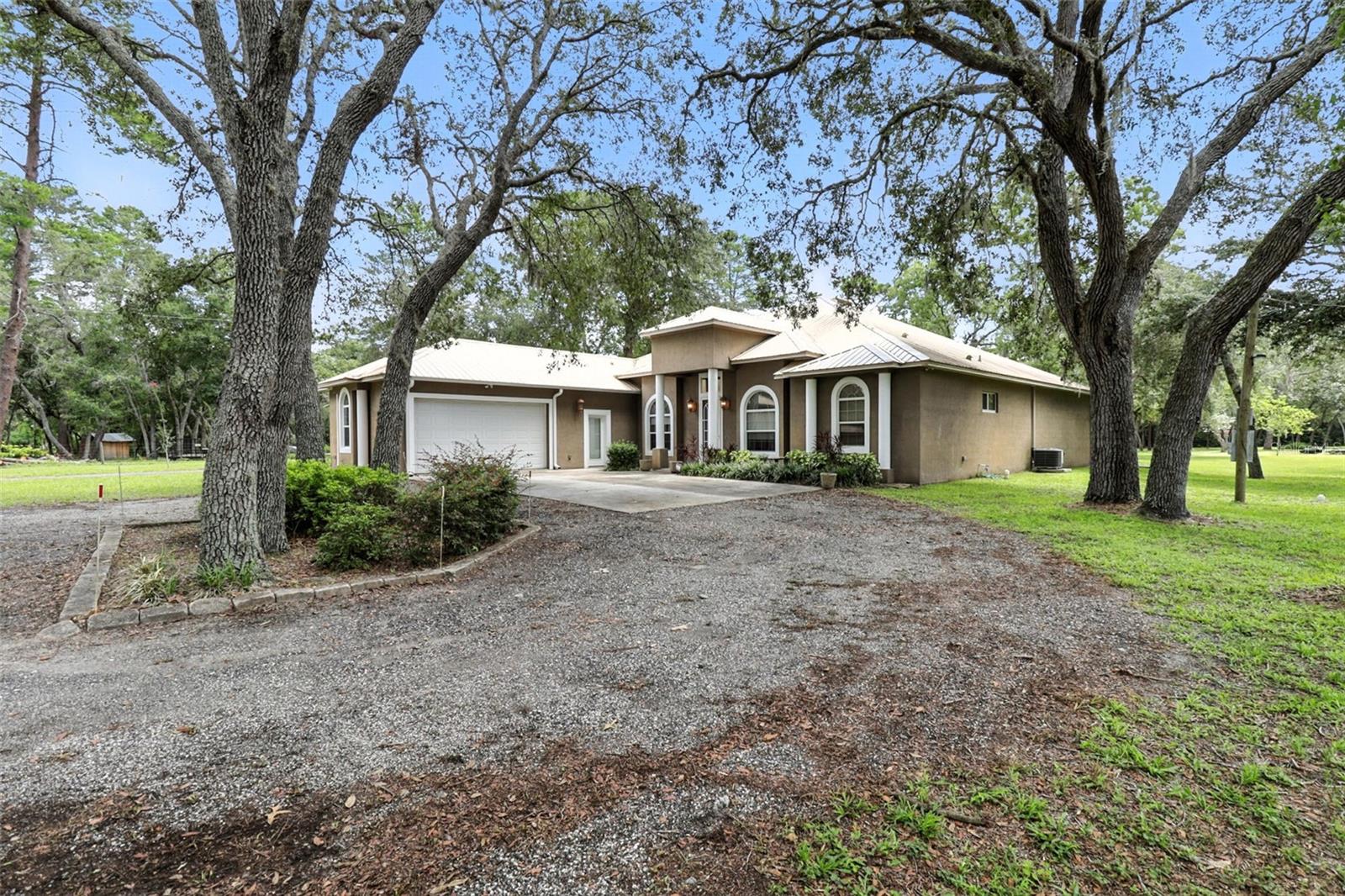 Image 3 of 43 For 15540 Renee Lane