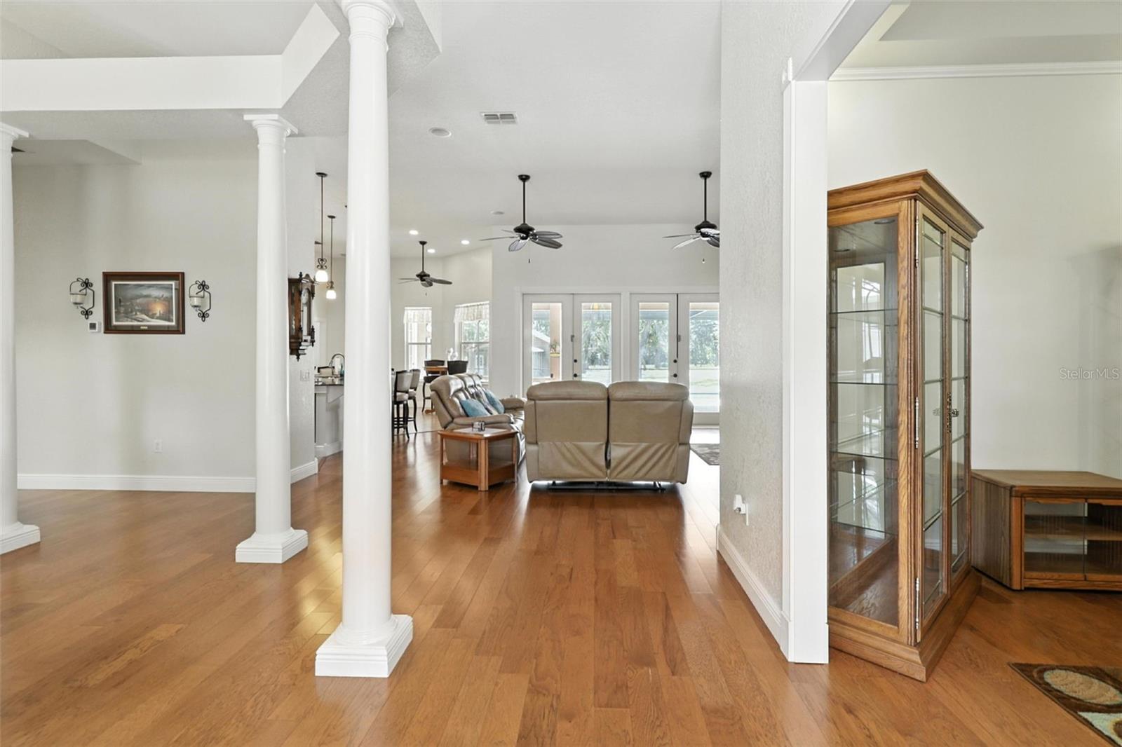 Image 7 of 43 For 15540 Renee Lane