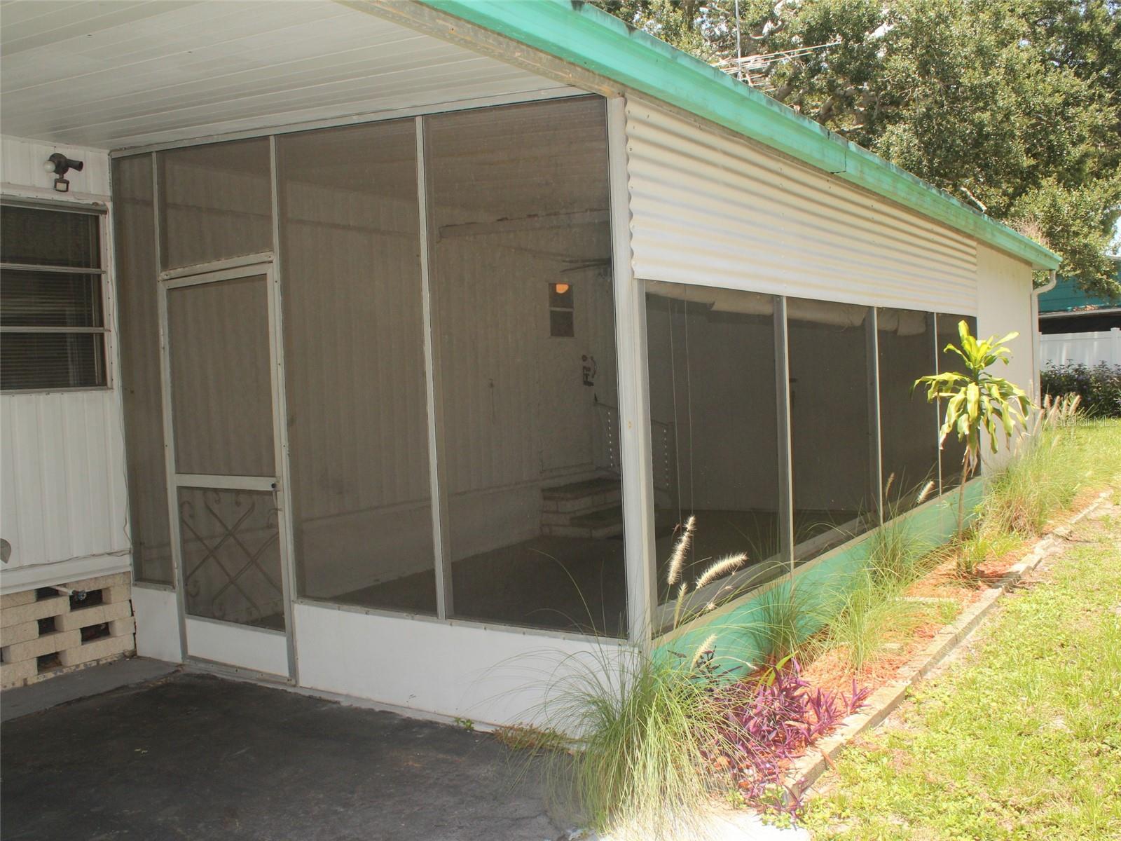 Image 21 of 29 For 9790 66th  401