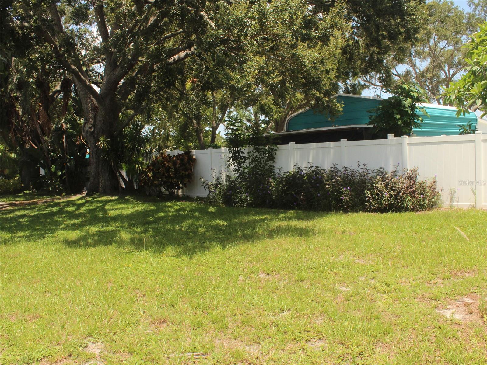 Image 26 of 29 For 9790 66th  401
