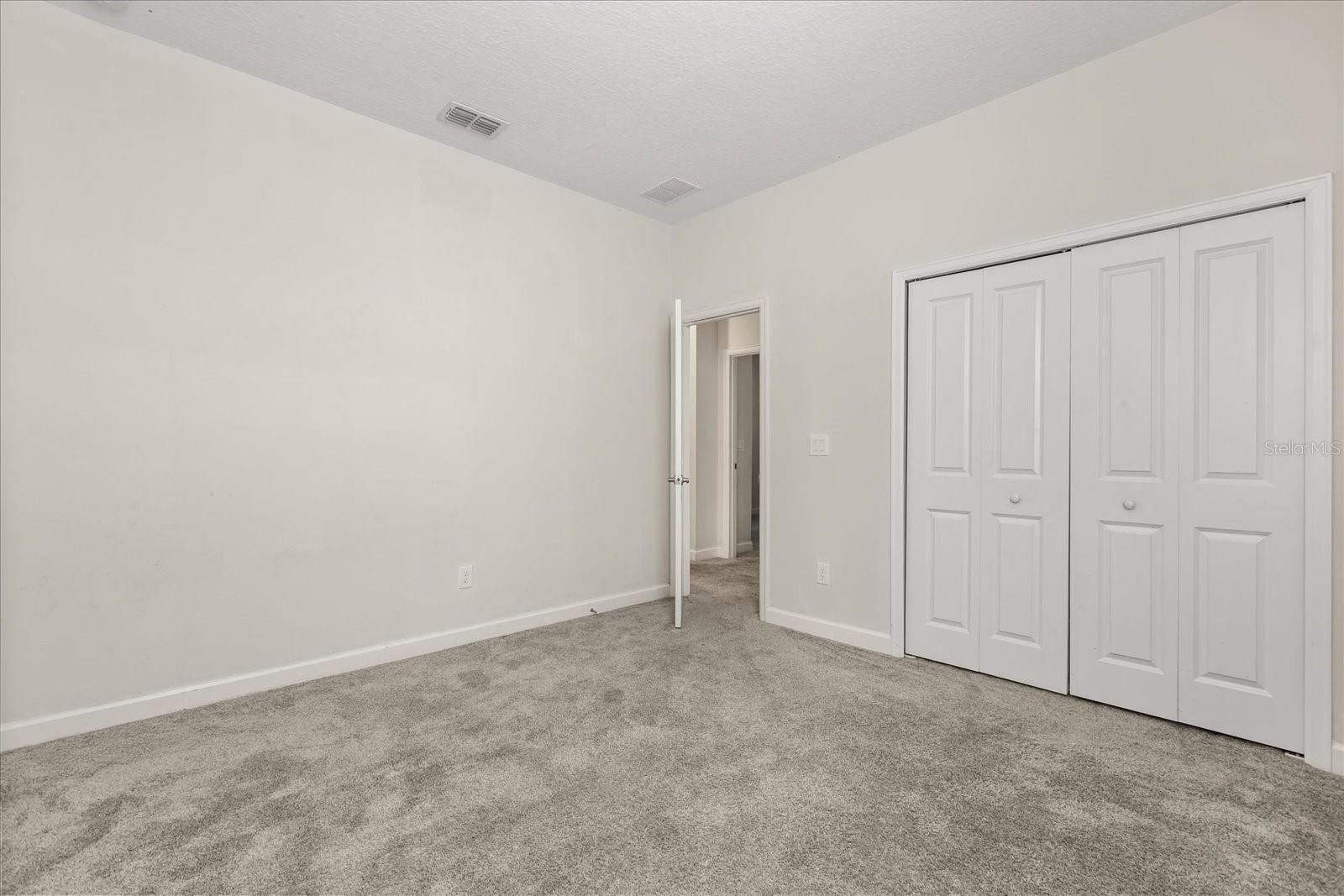 Image 28 of 38 For 11046 Longleaf Woods Drive