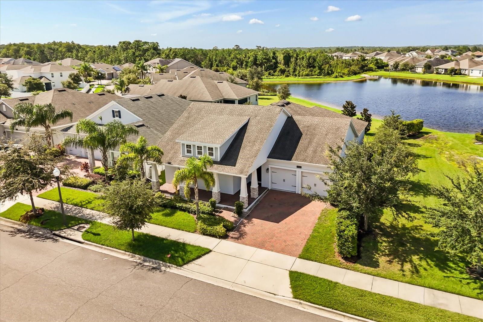 Image 34 of 38 For 11046 Longleaf Woods Drive