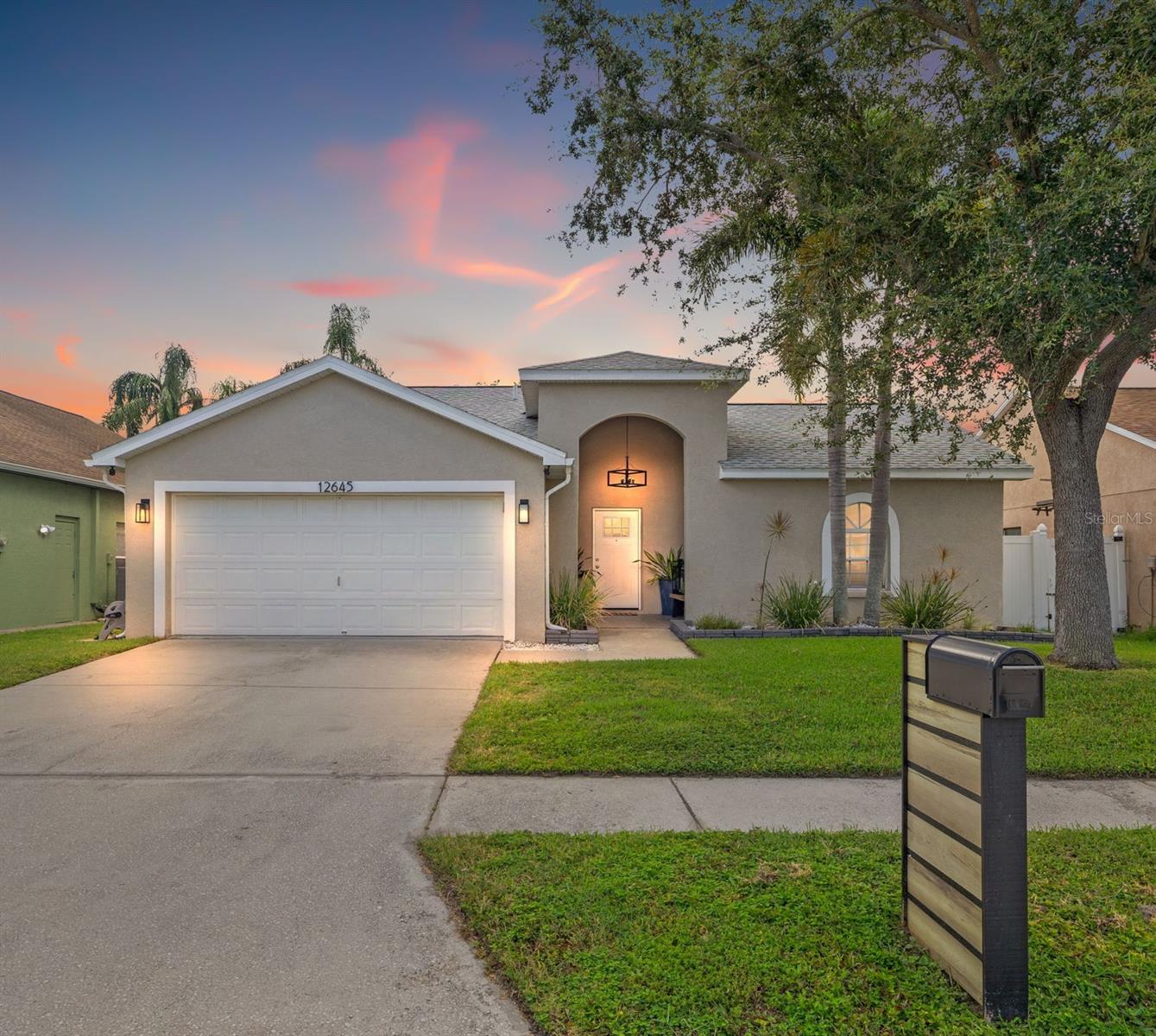 Details for 12645 Pineforest Way E, LARGO, FL 33773