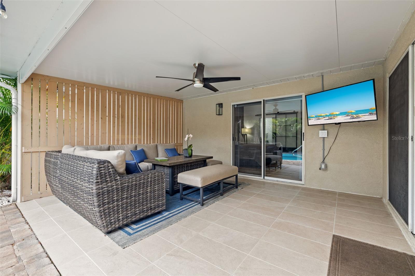 Image 37 of 48 For 12645 Pineforest Way E